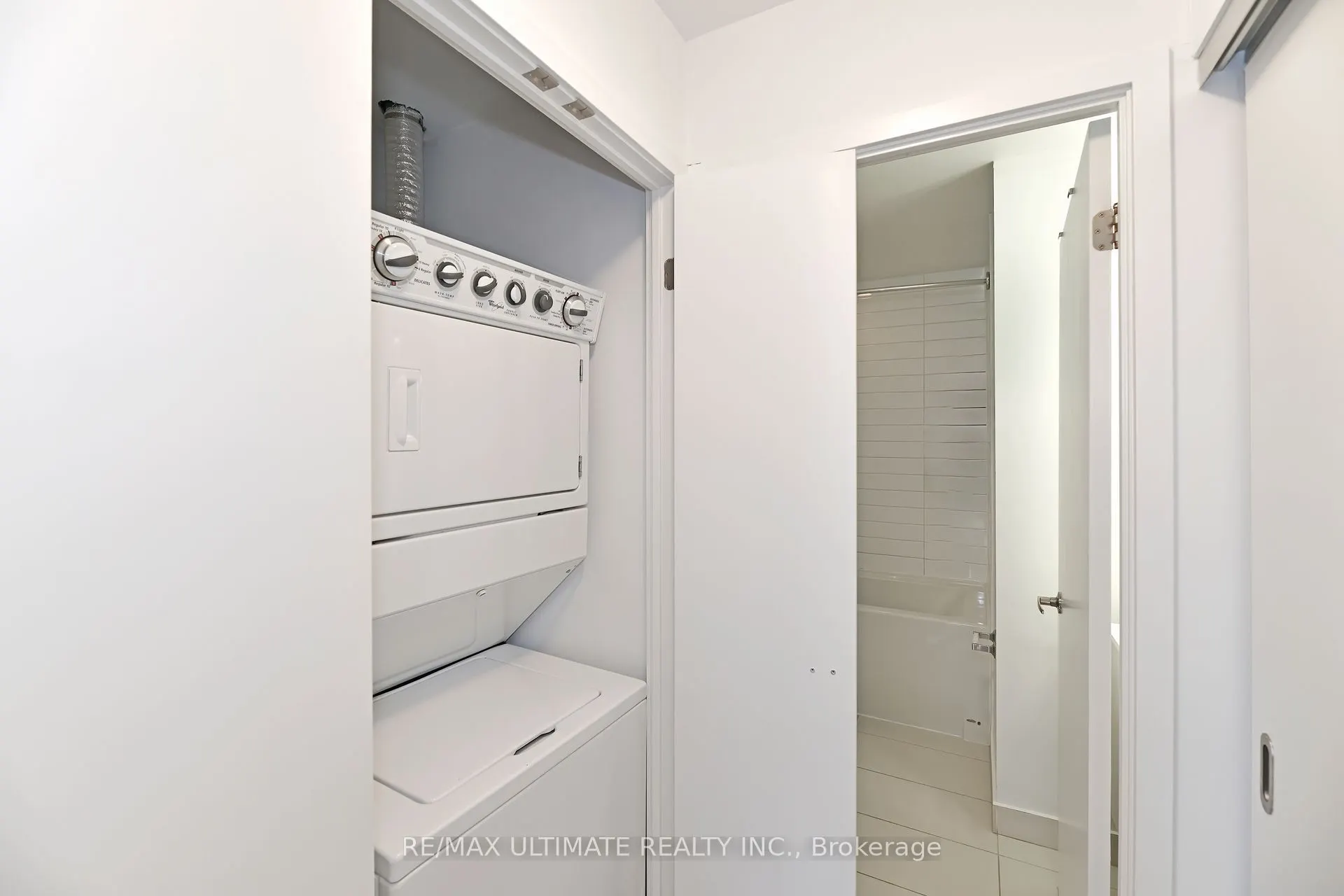 32 Camden Street, ## 405