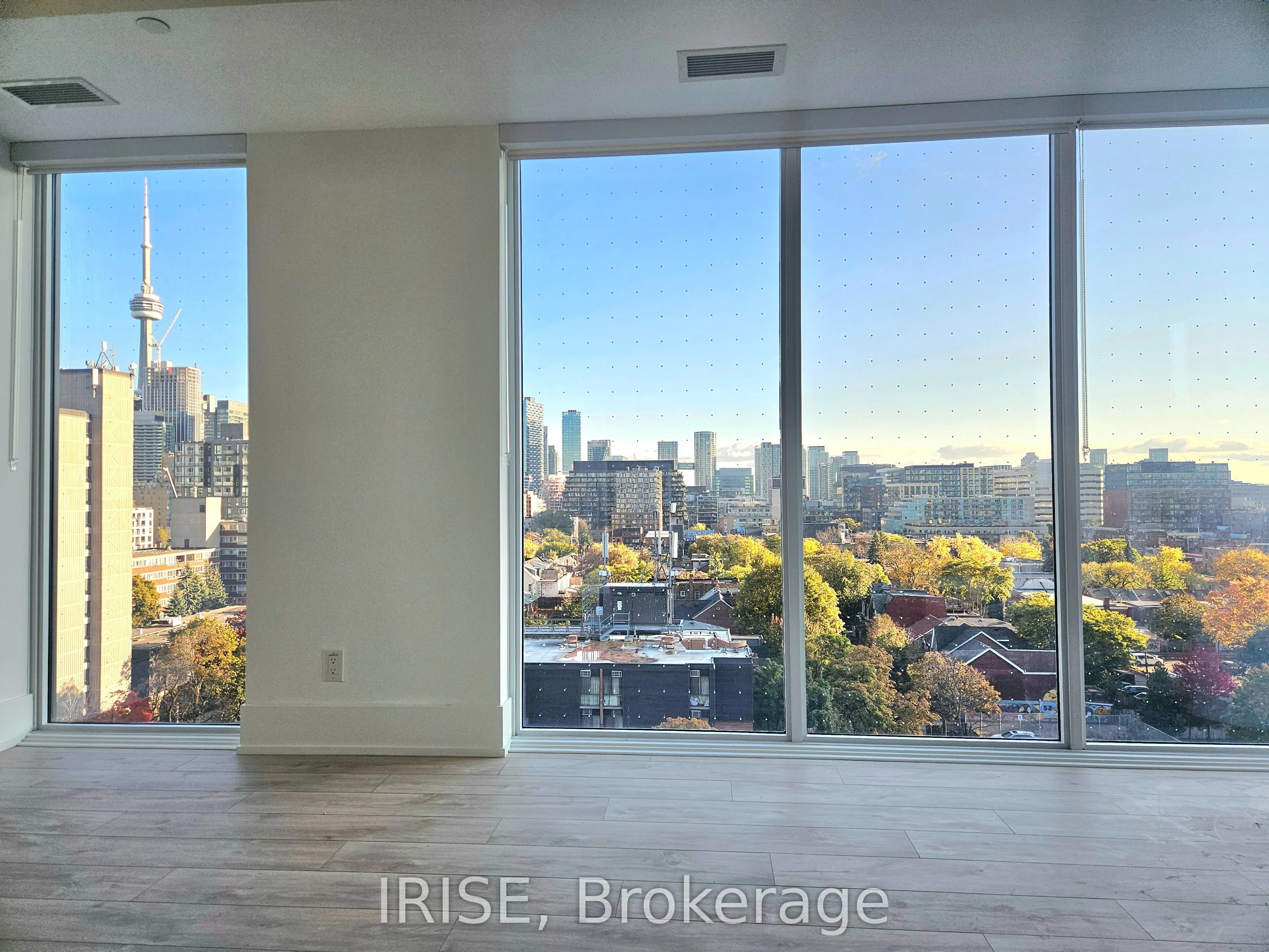 115 Denison Avenue, #905