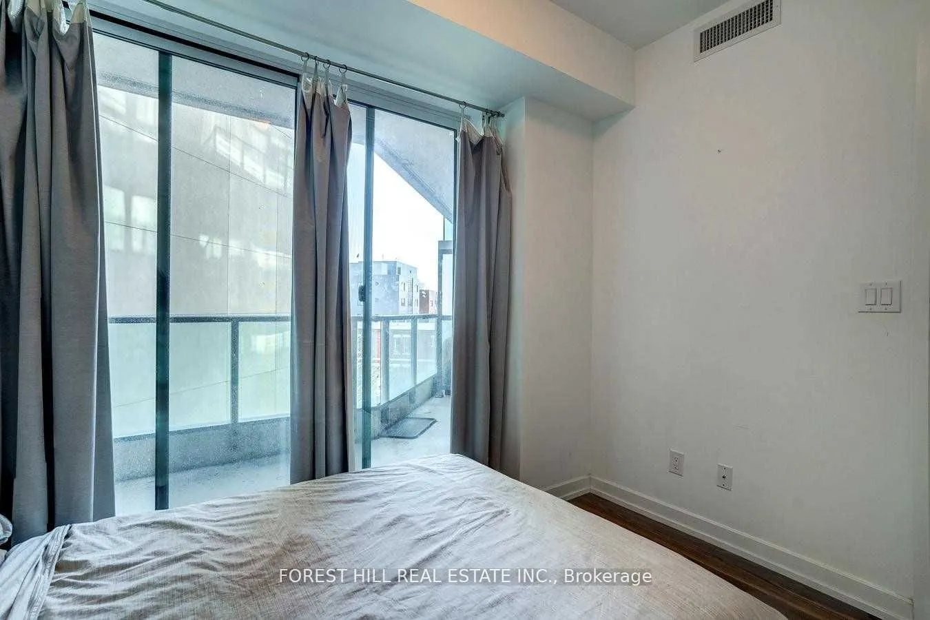 377 Madison Avenue, #426