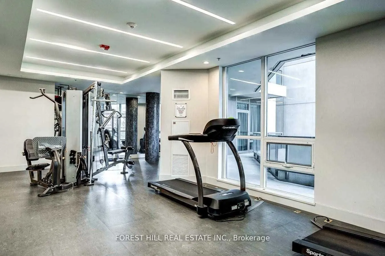 377 Madison Avenue, #426