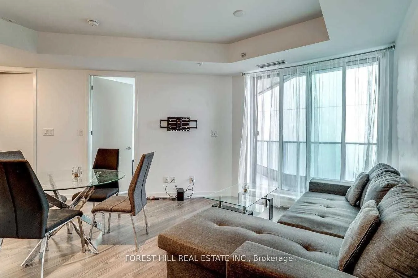 377 Madison Avenue, #426