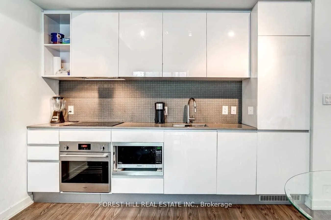 377 Madison Avenue, #426