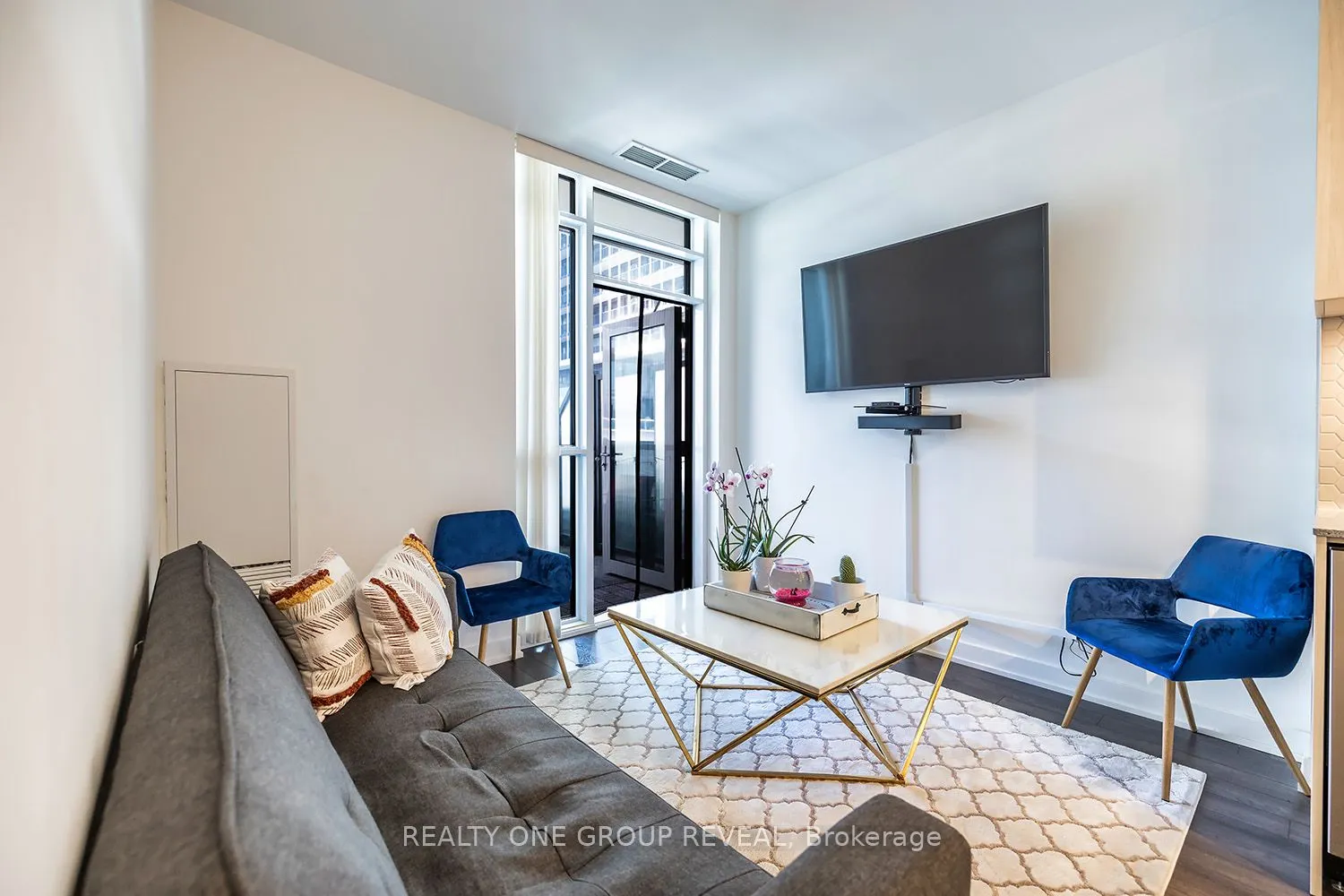 30 Ordnance Street, #408