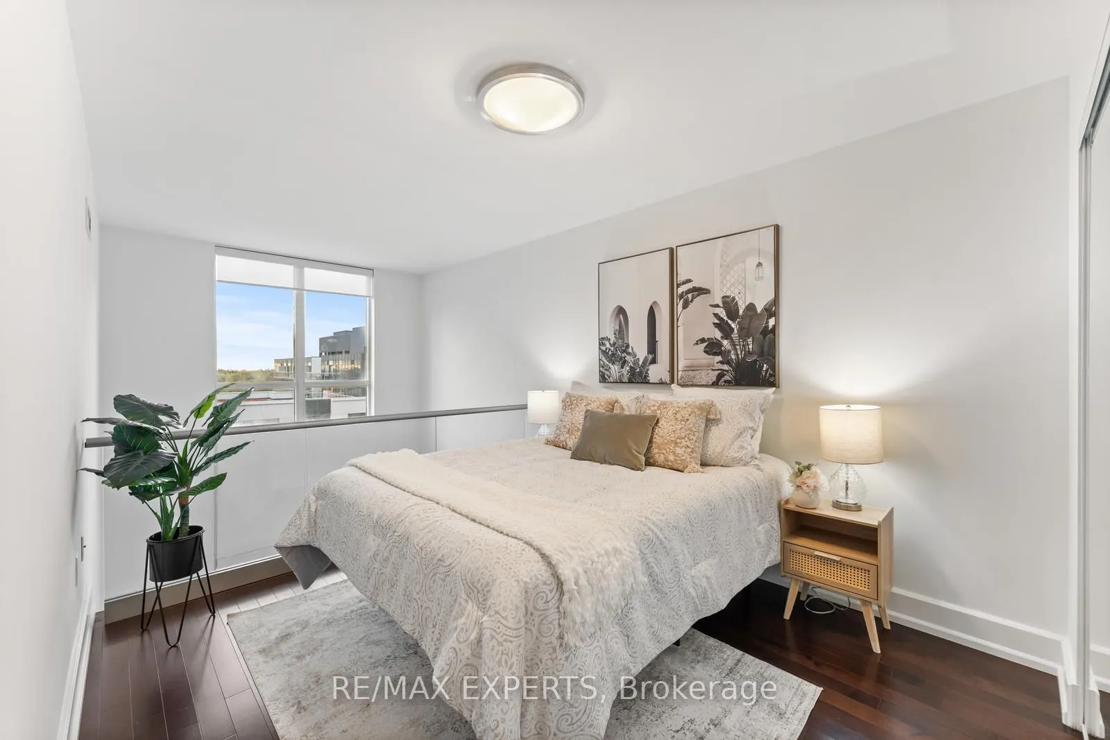 650 Sheppard Avenue, #PH08