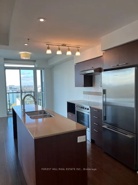 320 Tweedsmuir Avenue, #1809