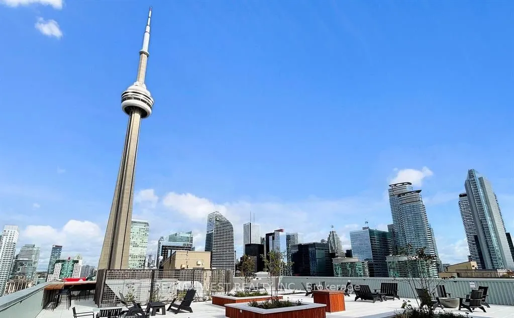 270 Queens Quay W, #2703