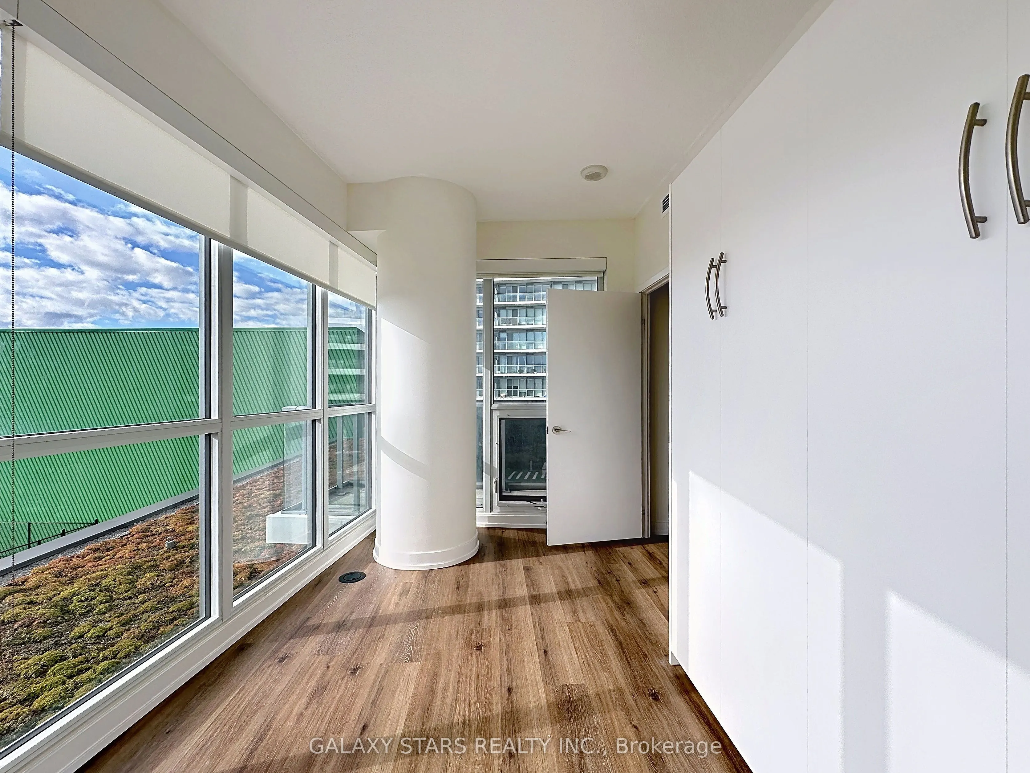 117 McMahon Drive, #203