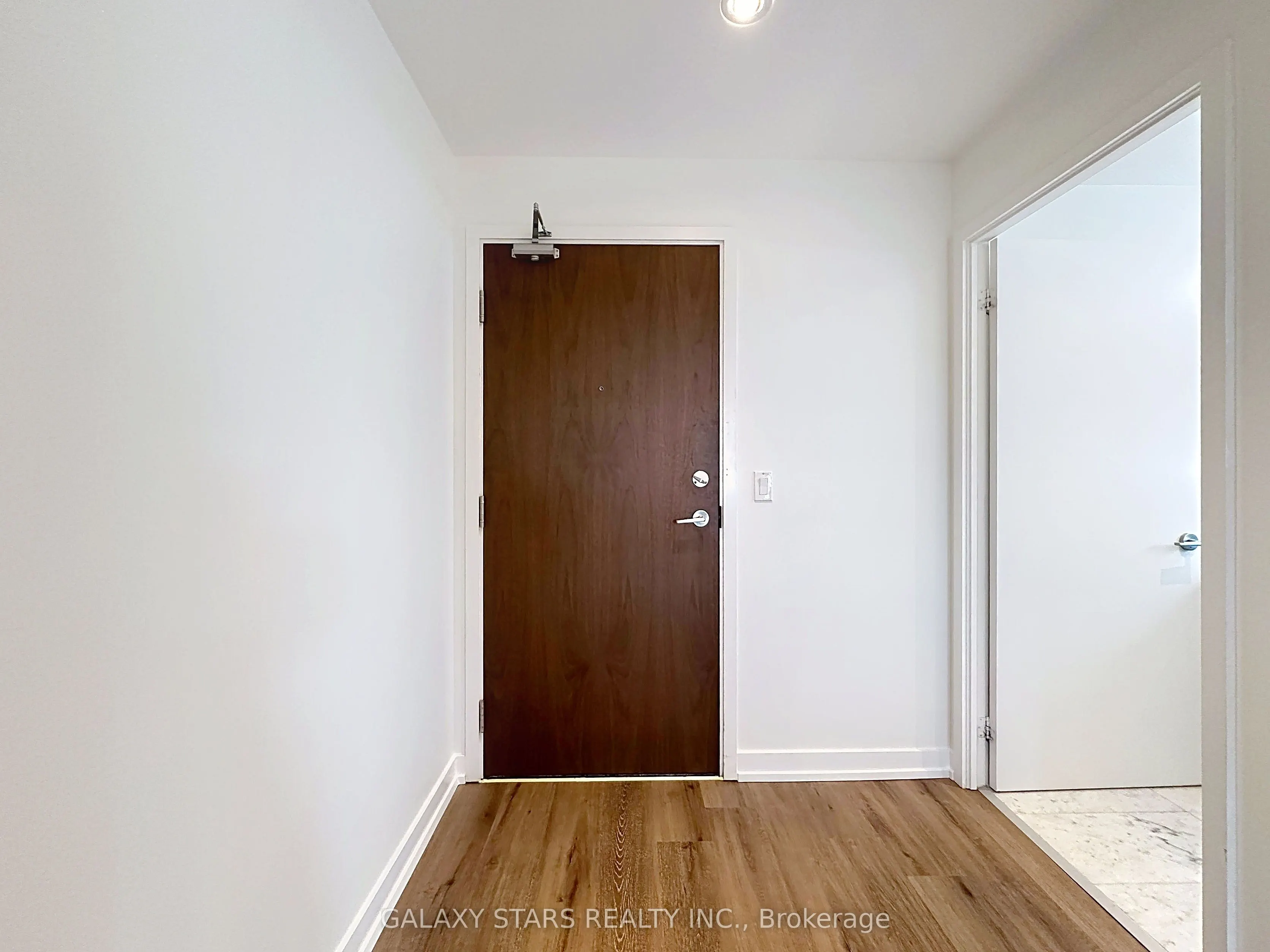 117 McMahon Drive, #203