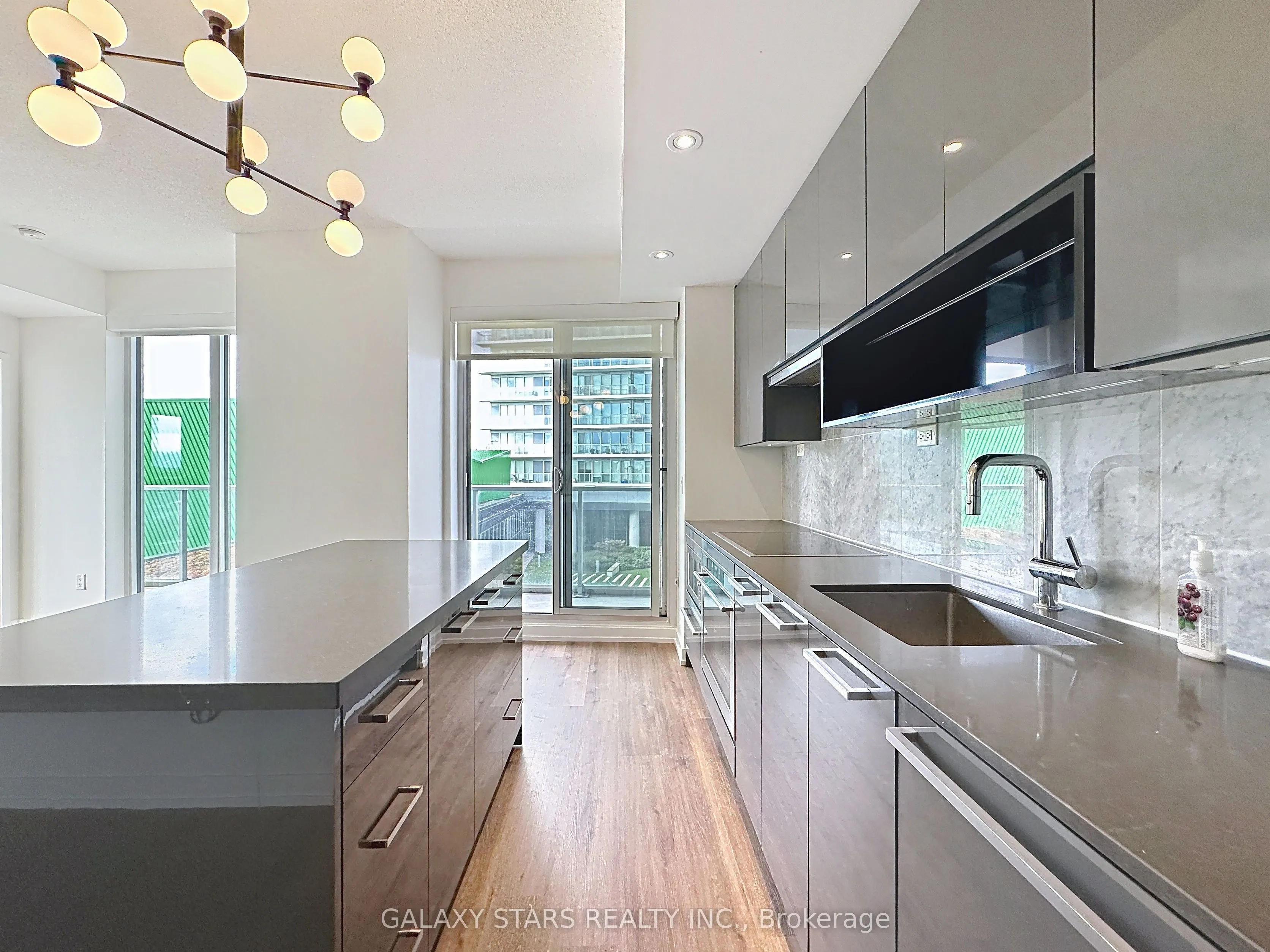 117 McMahon Drive, #203