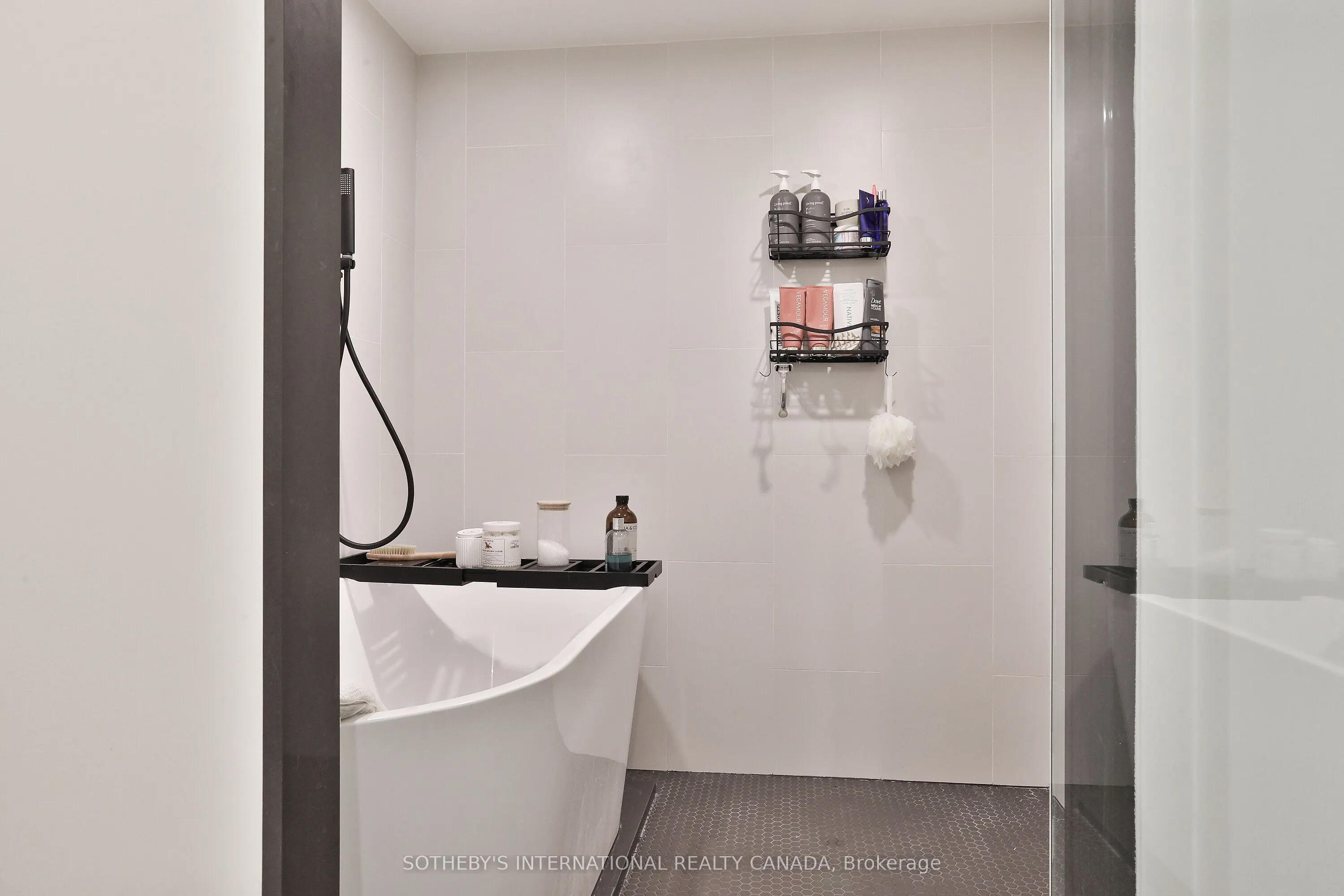 45 Dovercourt Road, #302