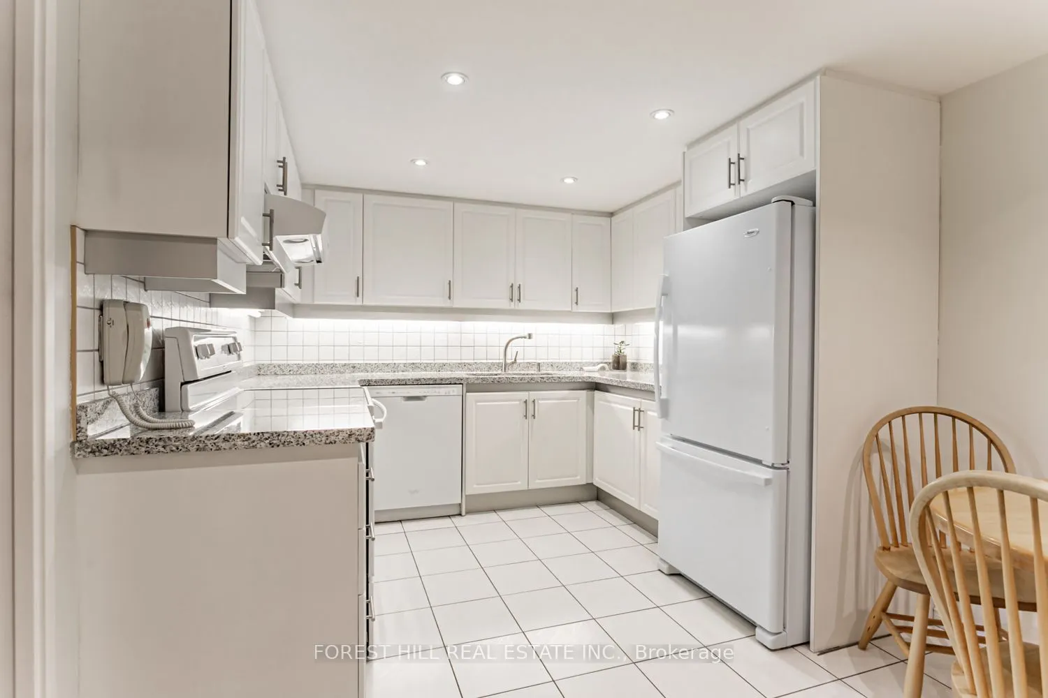 18 Lower Village Gate, #307