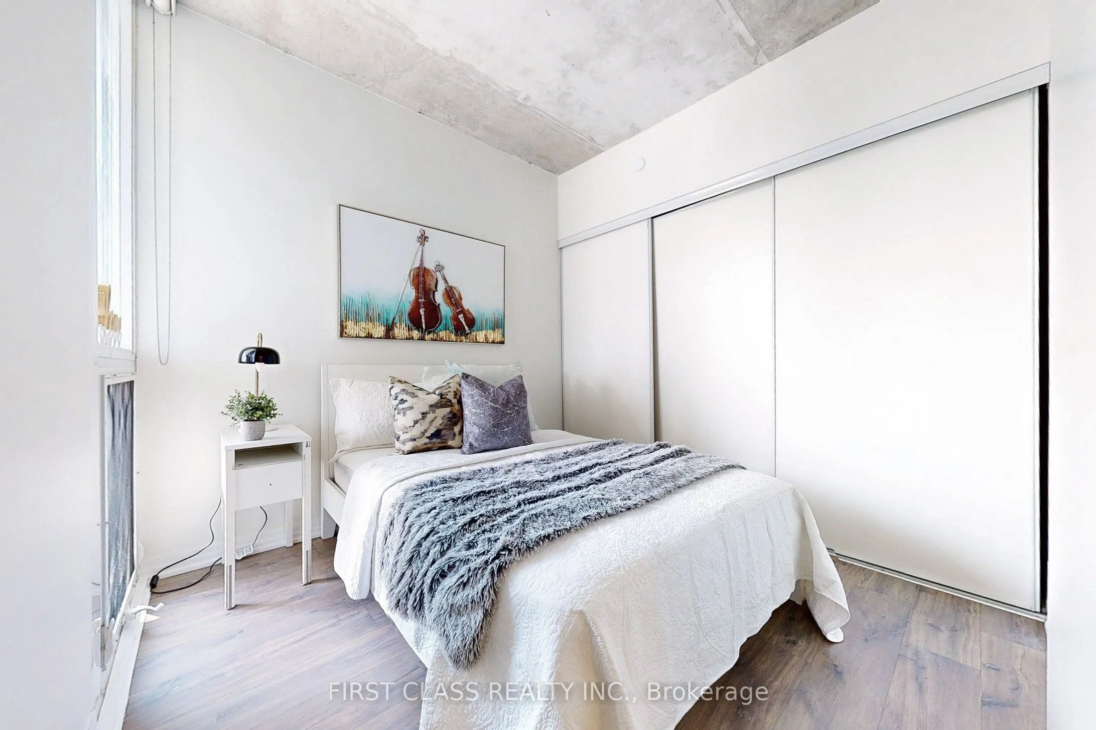 88 Blue Jays Way, #2708