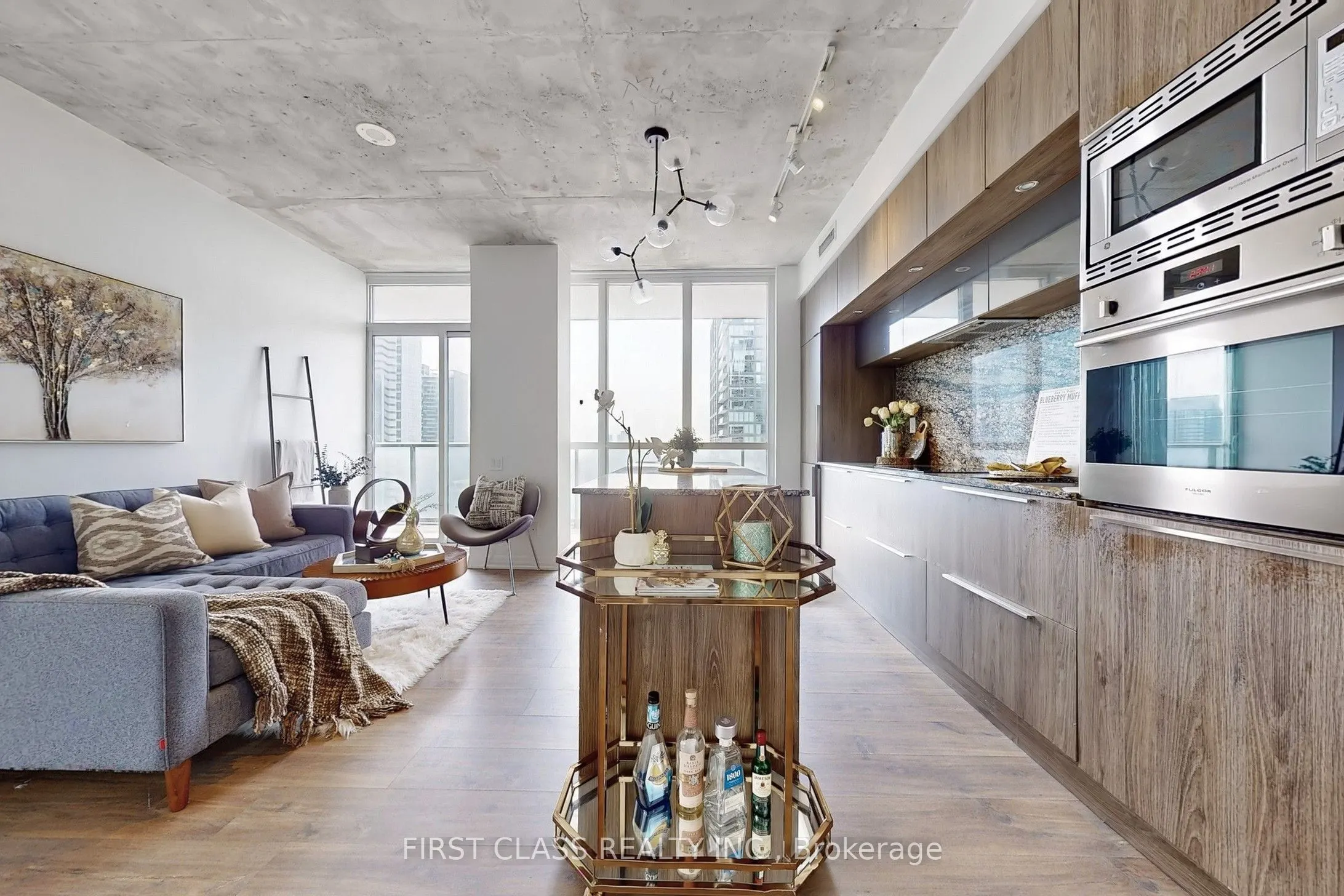 88 Blue Jays Way, #2708