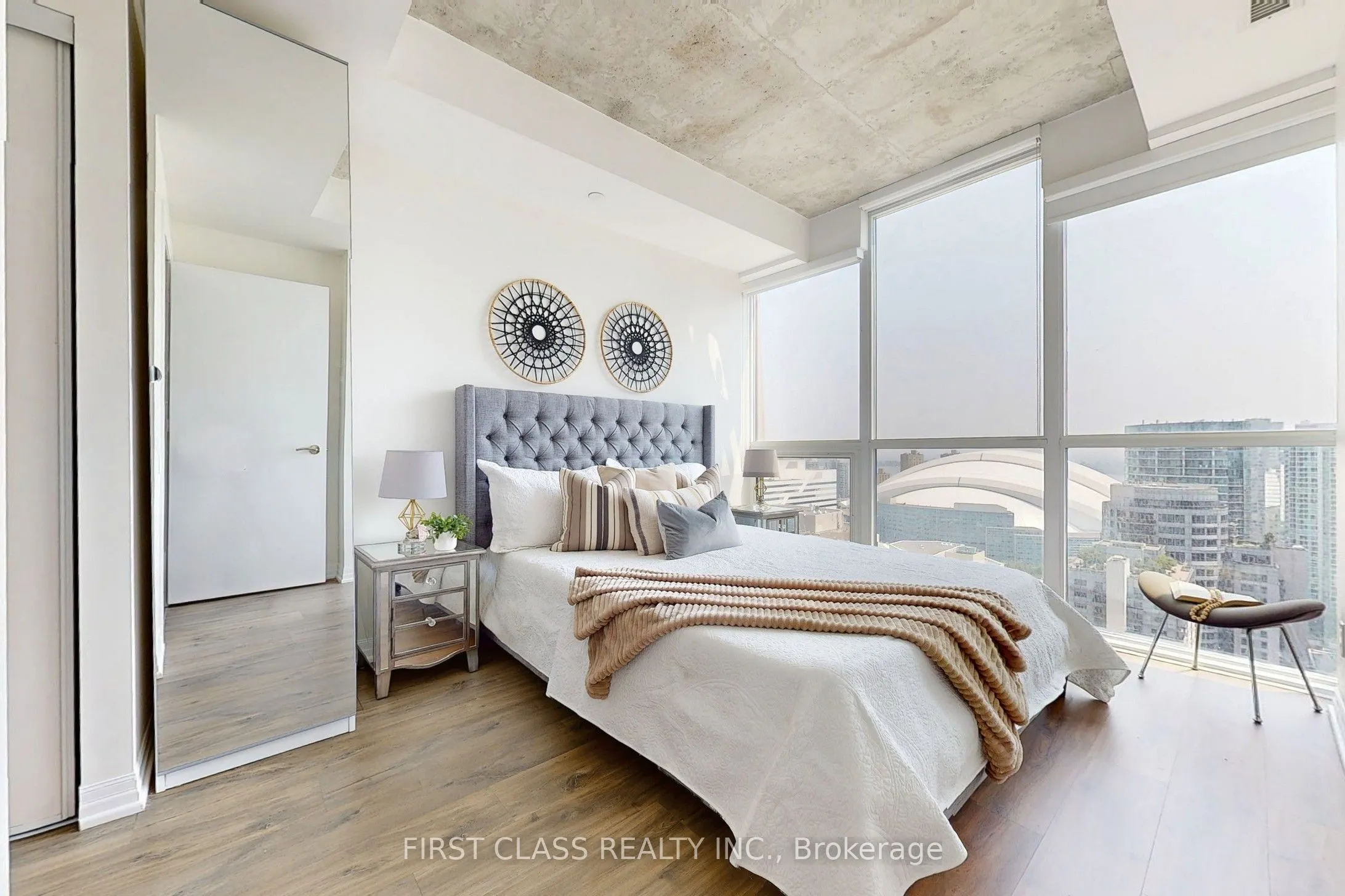 88 Blue Jays Way, #2708