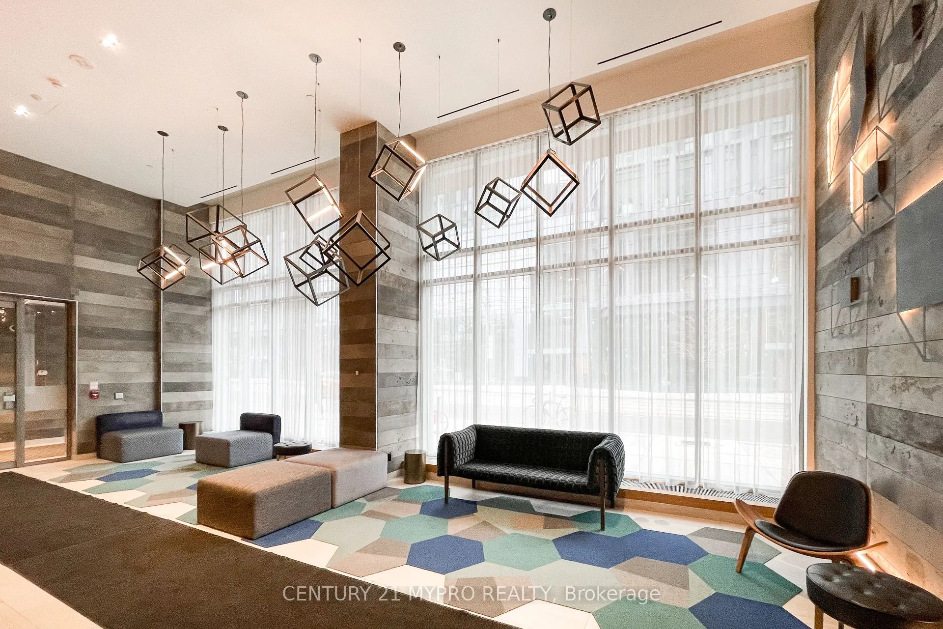 120 Parliament Street, #1407