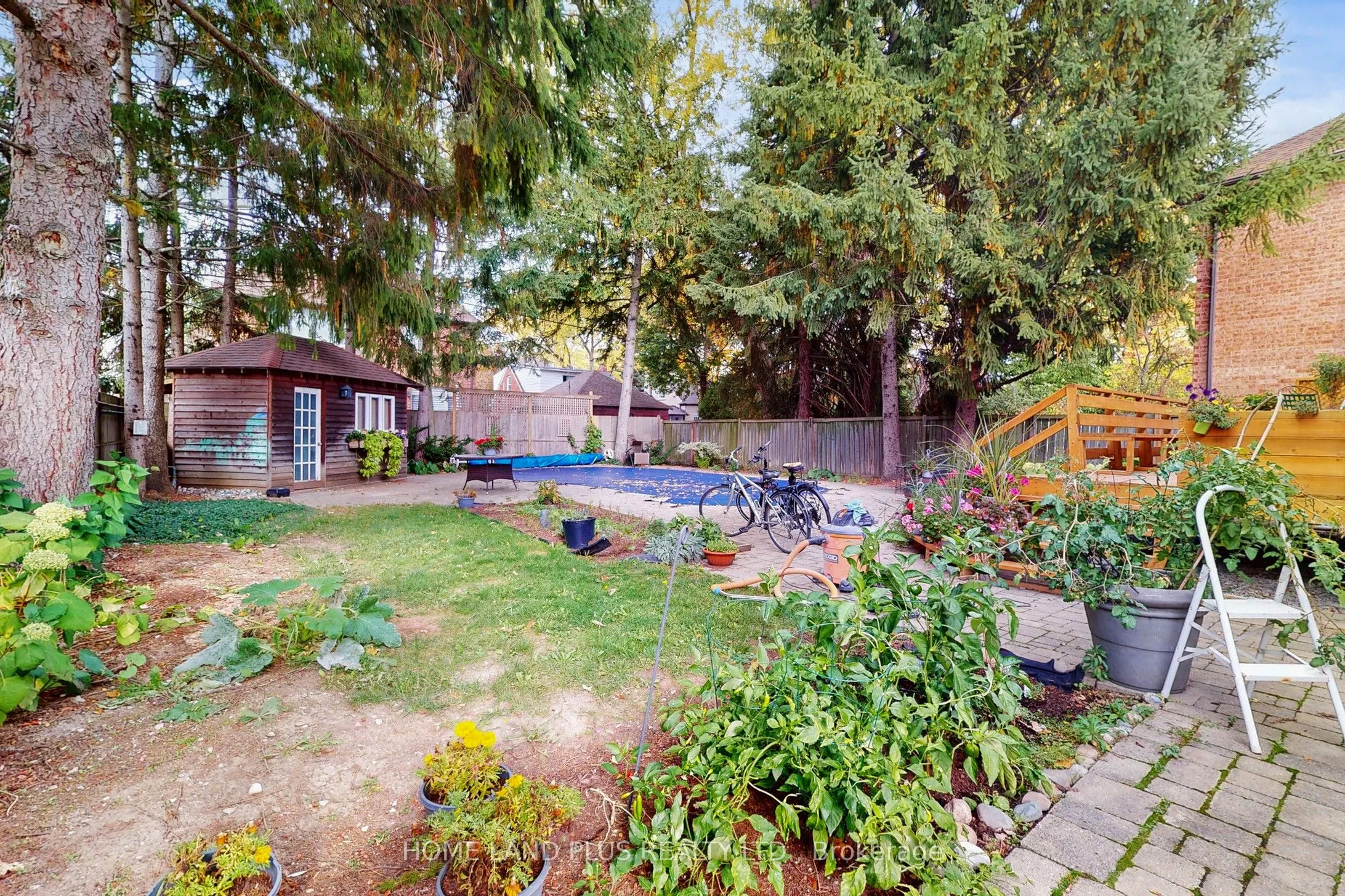 386 Princess Avenue, #Basement