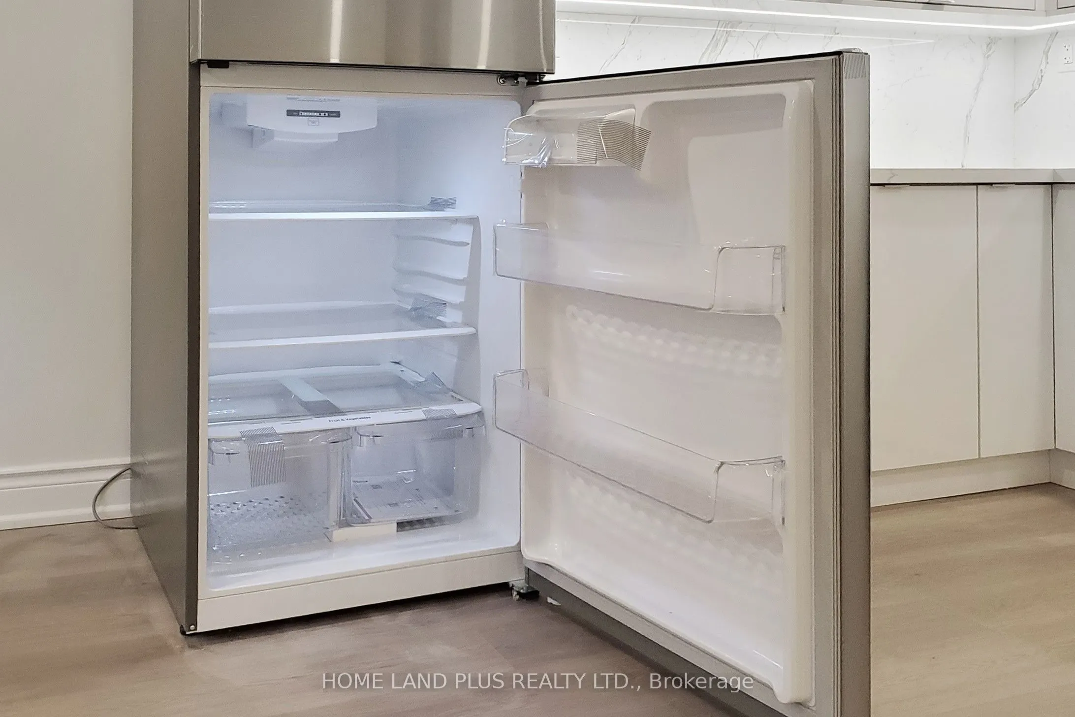 386 Princess Avenue, #Basement