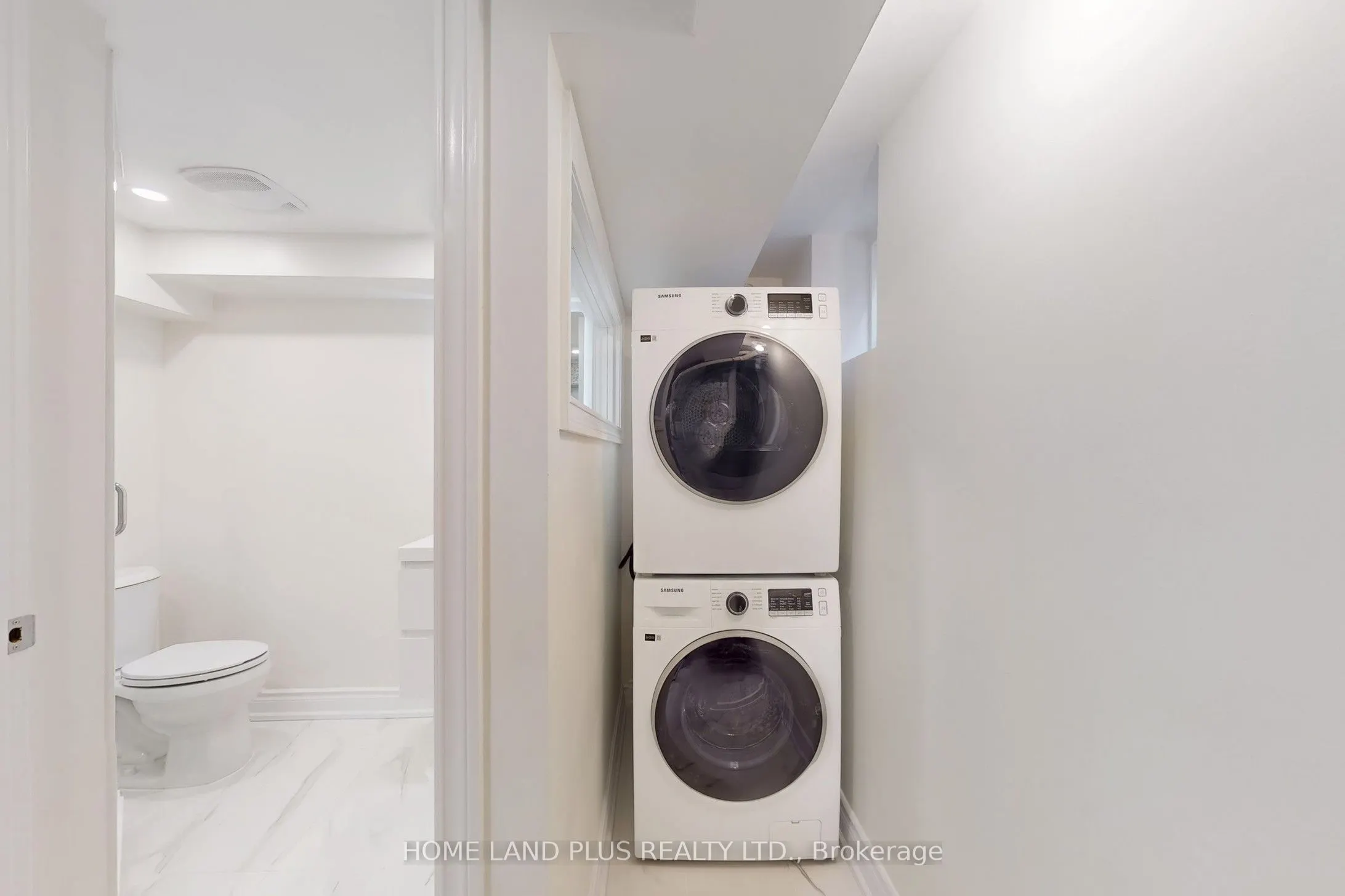 386 Princess Avenue, #Basement