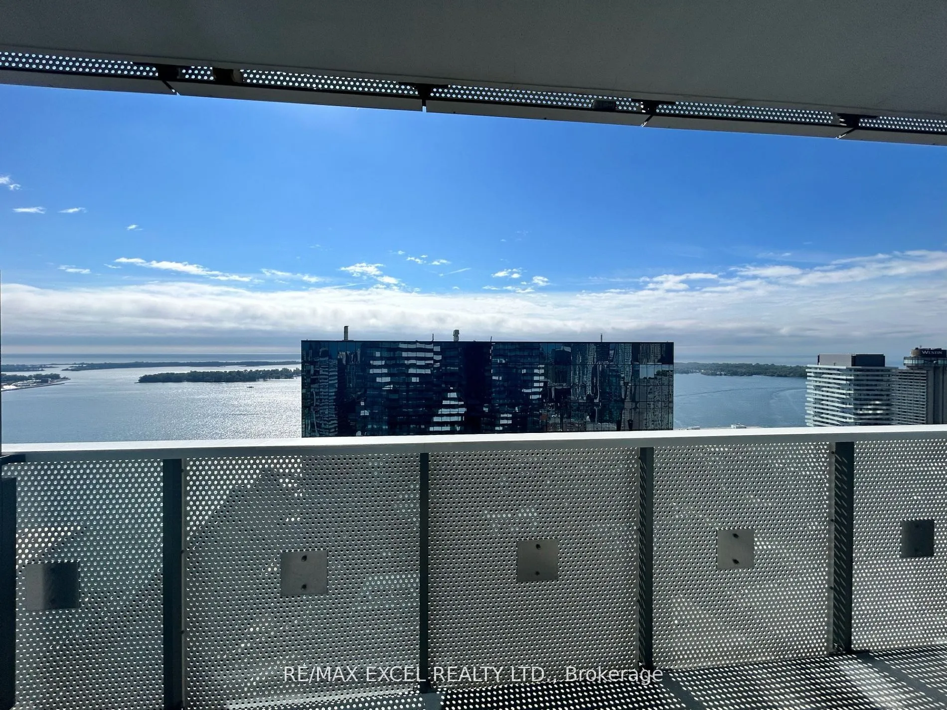 138 Downes Street, #4210