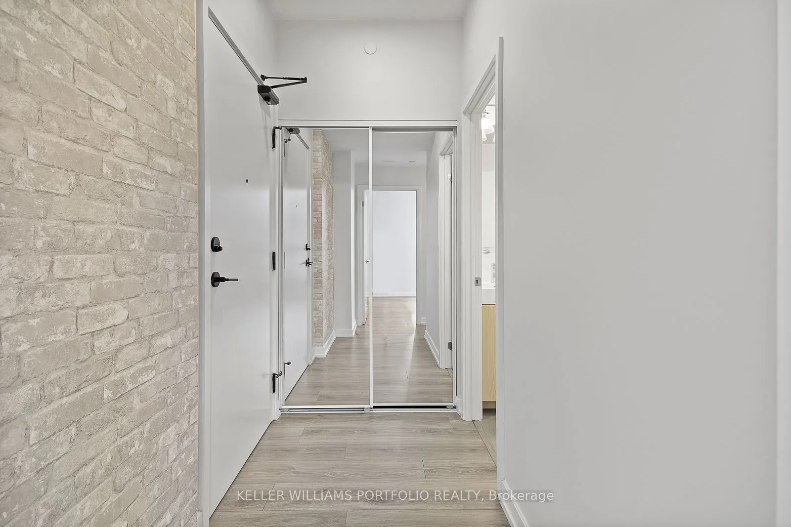 20 Tubman Avenue, #1303