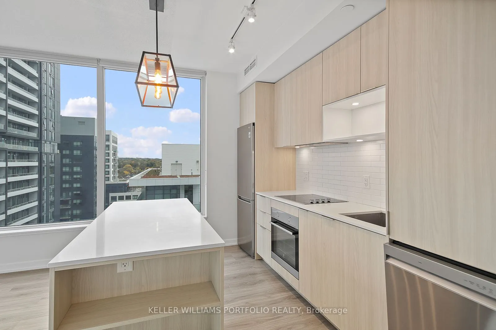 20 Tubman Avenue, #1303