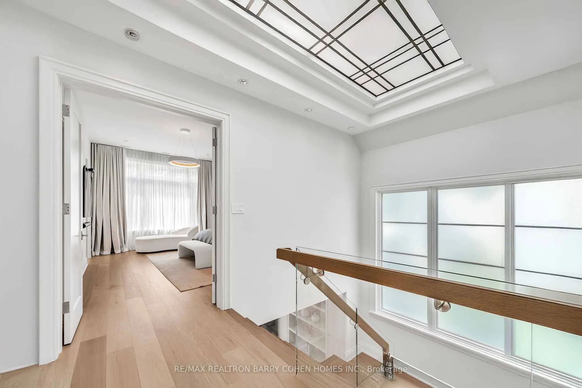 91 Lawrence Crescent