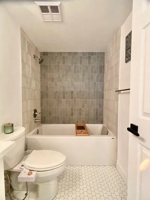 311 Richmond Street E, #302