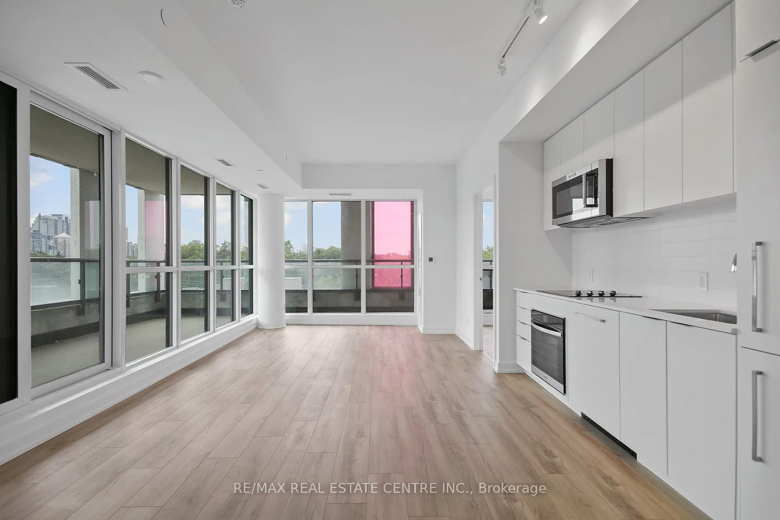 181 Sheppard Avenue E, #424