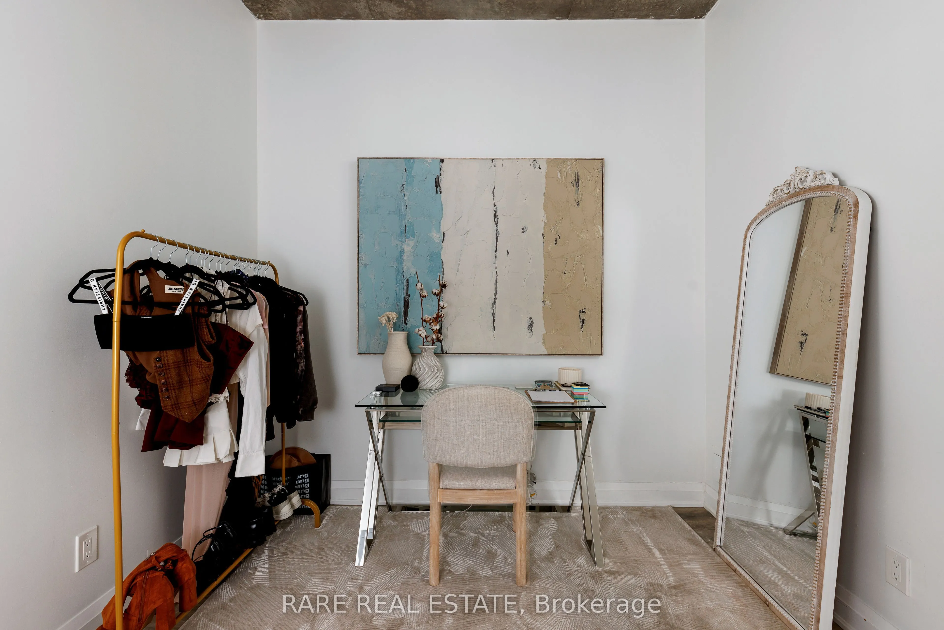 23 Brant Street, #609