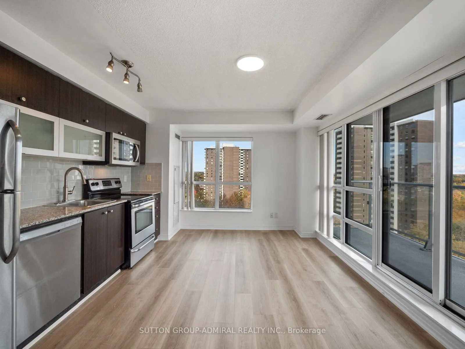 2015 Sheppard Avenue E, #1109