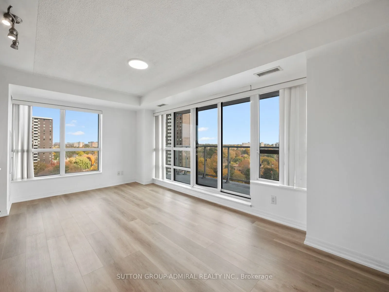 2015 Sheppard Avenue E, #1109