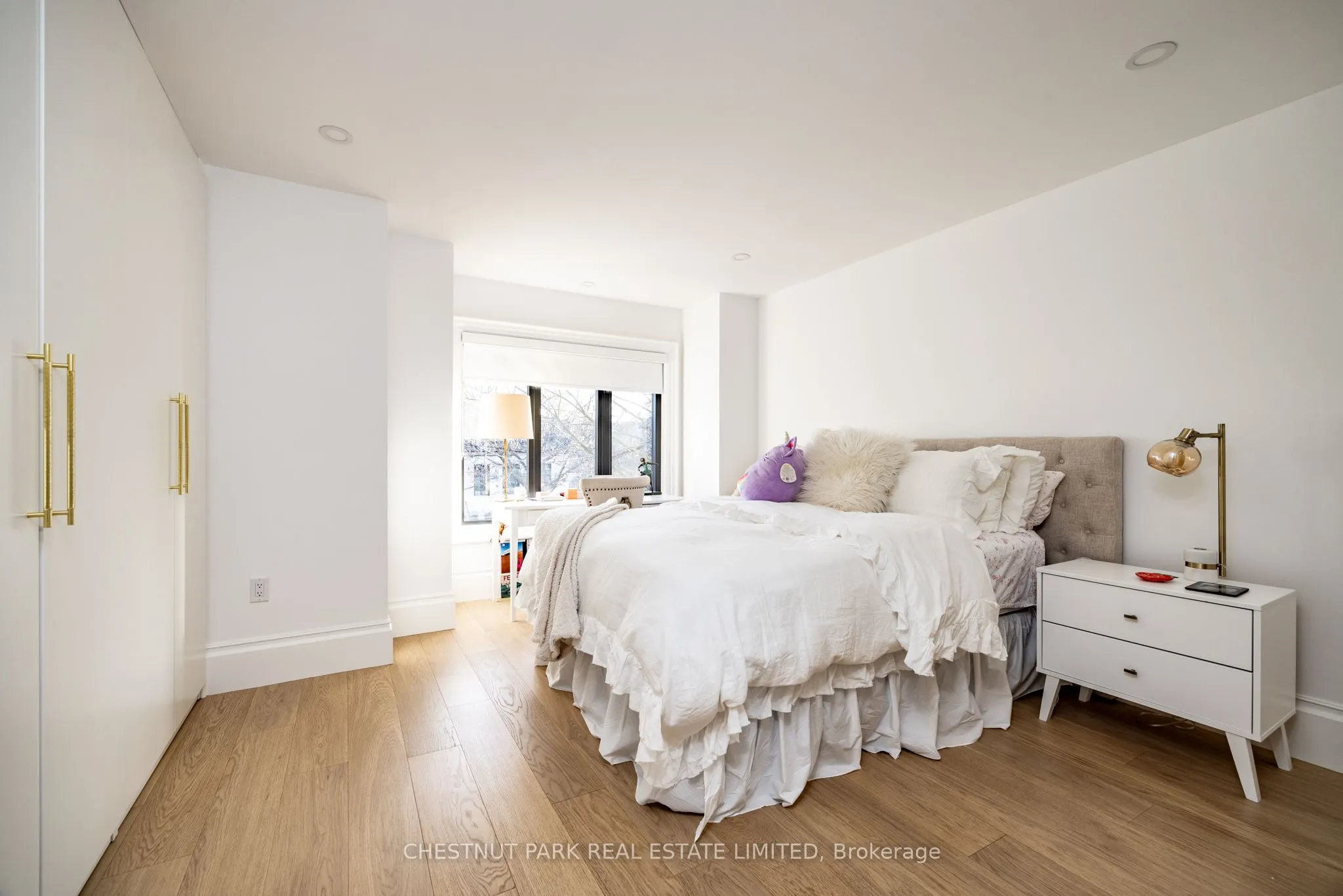 414 Bedford Park Avenue