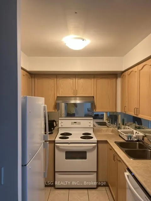 22 Olive Avenue, #2505