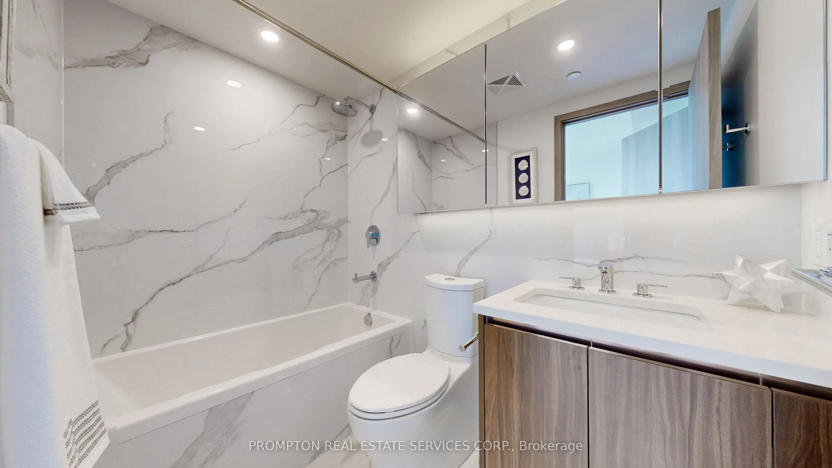 3 Concord Cityplace Way, #4903