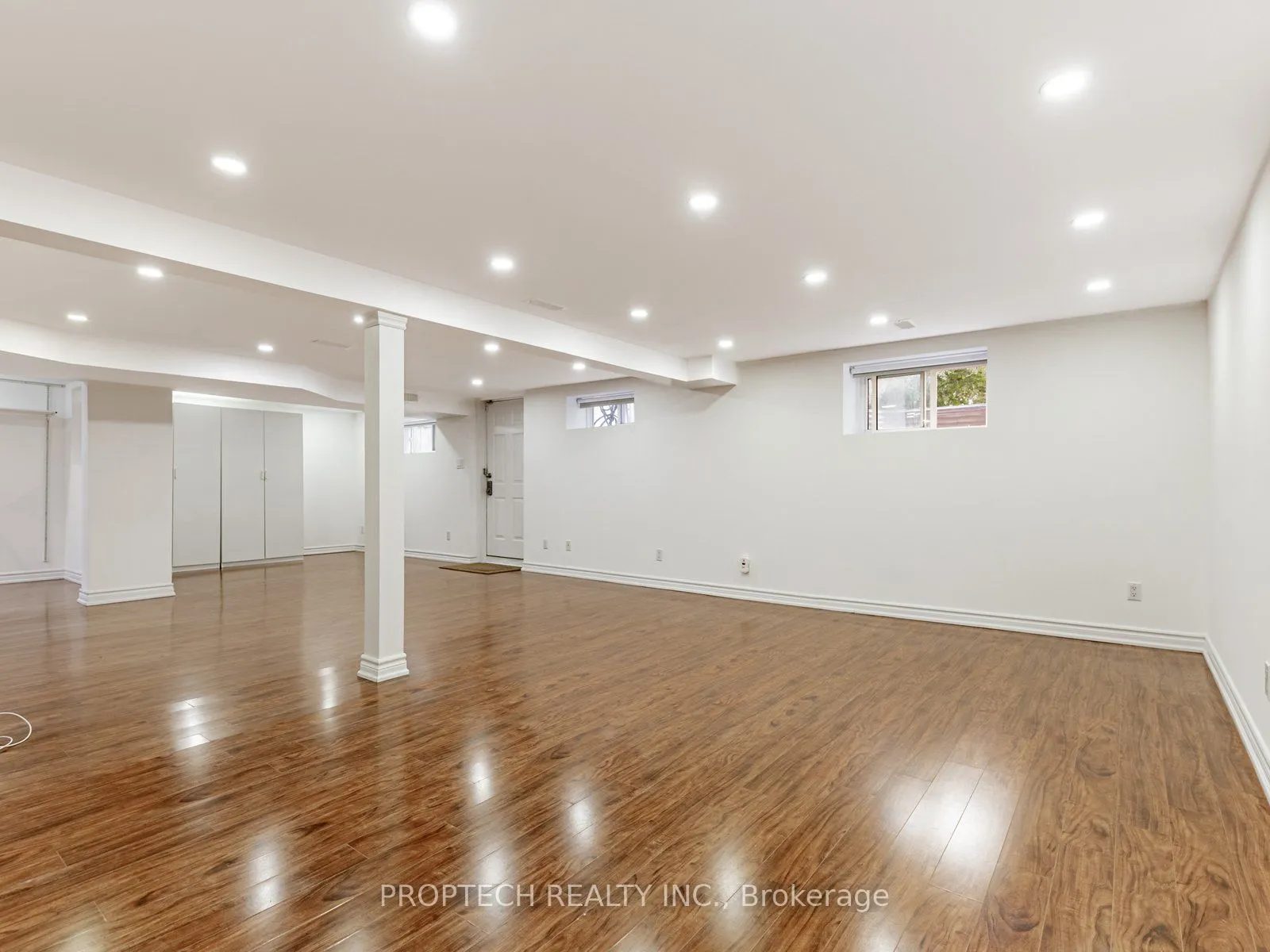 16 Shaunavon Heights Crescent