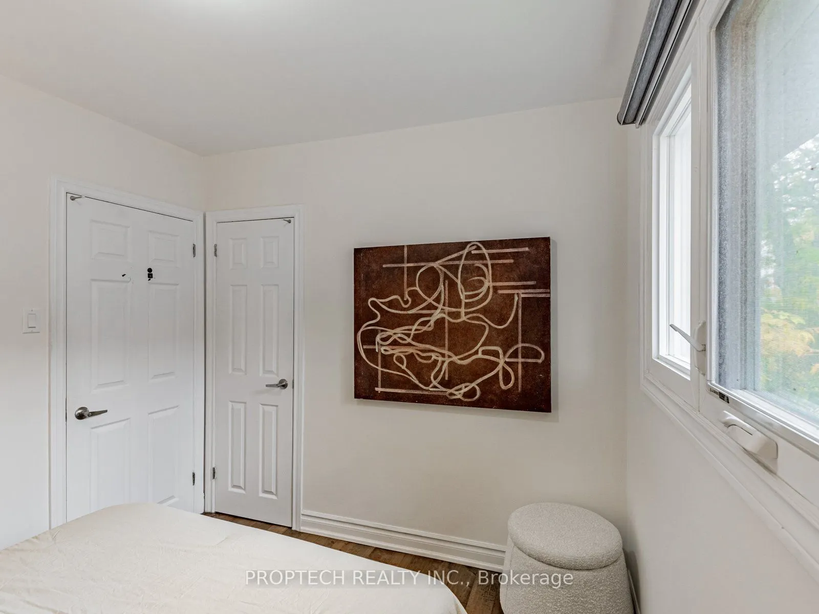 16 Shaunavon Heights Crescent