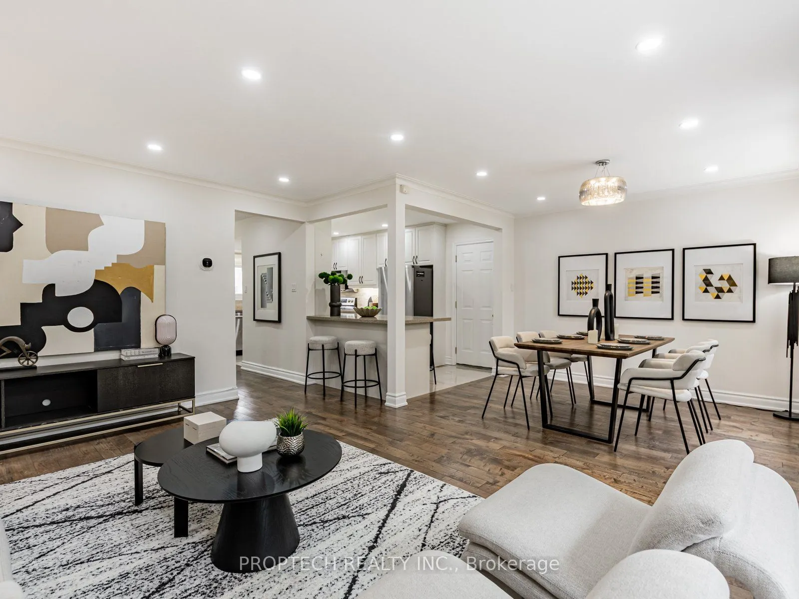 16 Shaunavon Heights Crescent