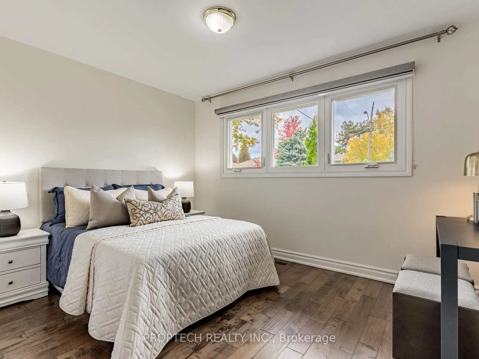 16 Shaunavon Heights Crescent