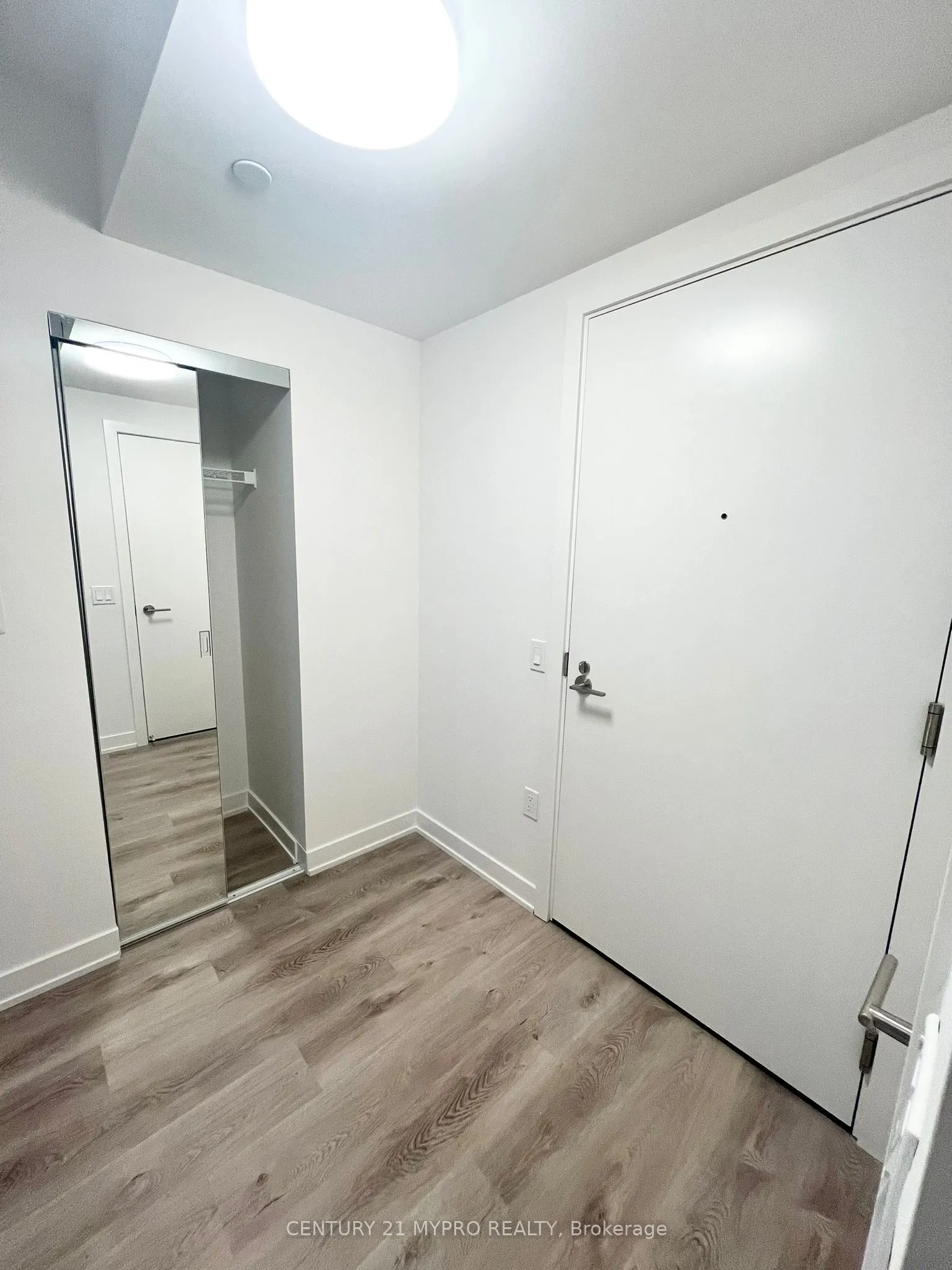 120 Broadway Avenue, #1107