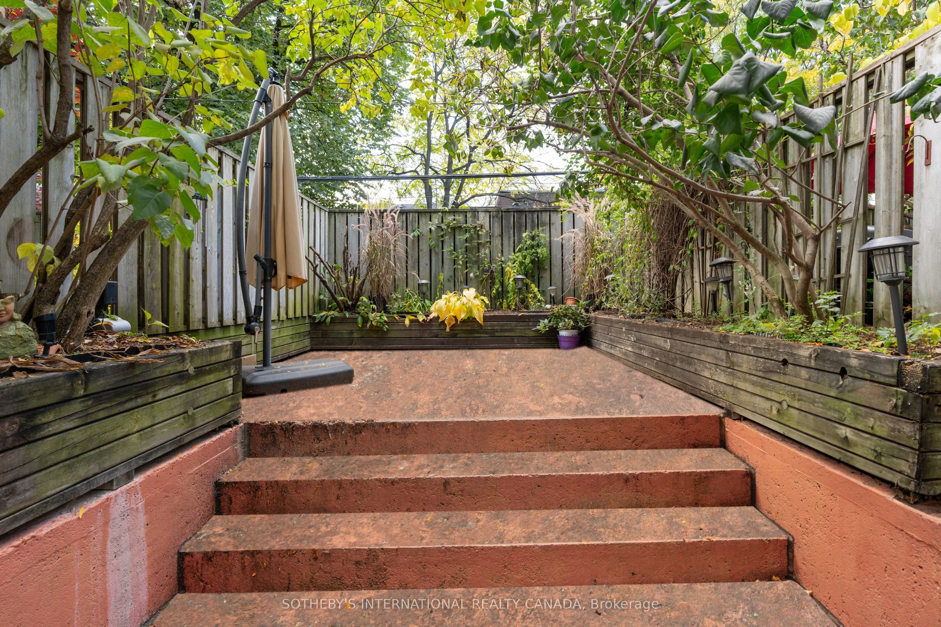 280 Sherbourne Street, #12