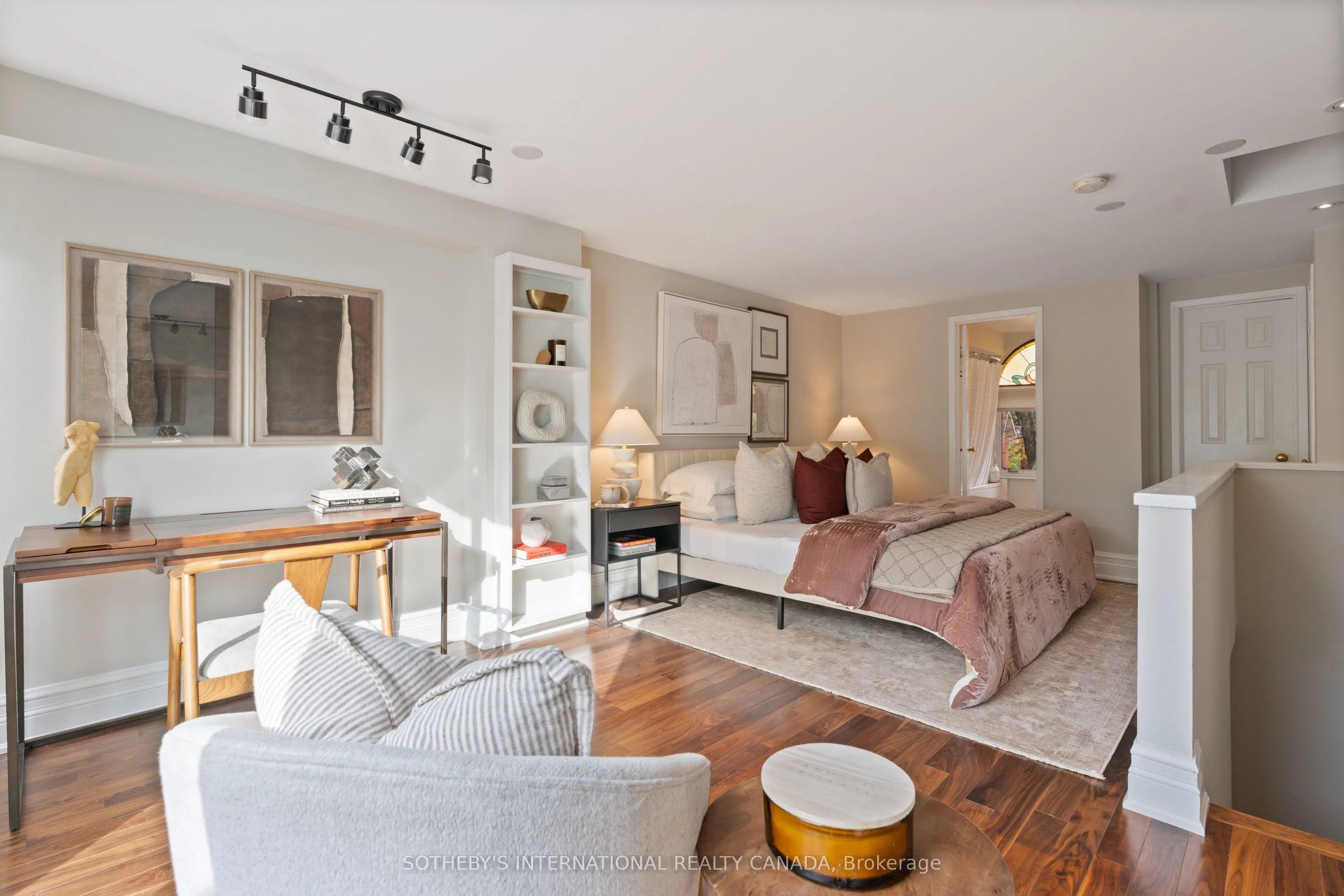 280 Sherbourne Street, #12