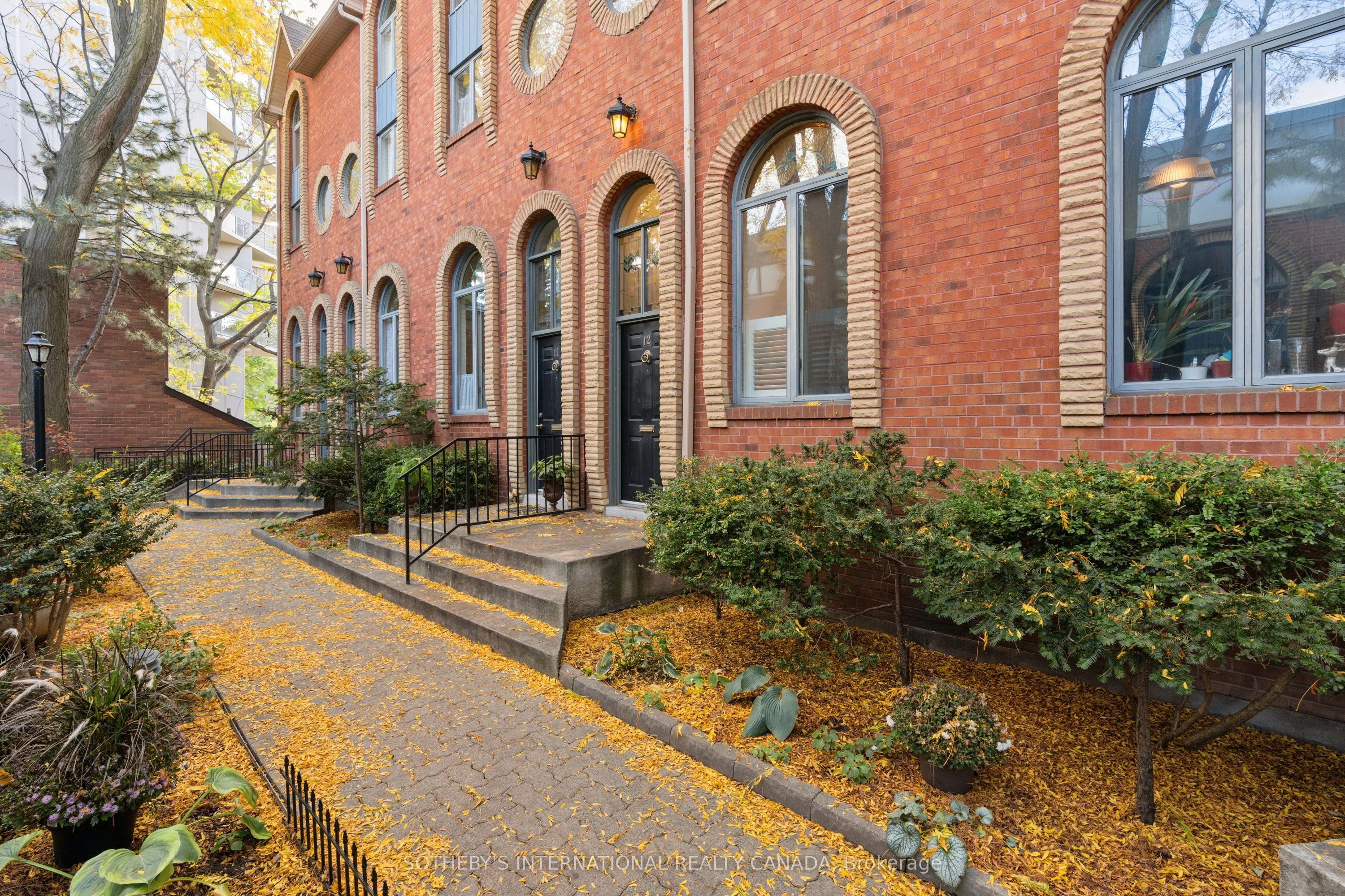 280 Sherbourne Street, #12