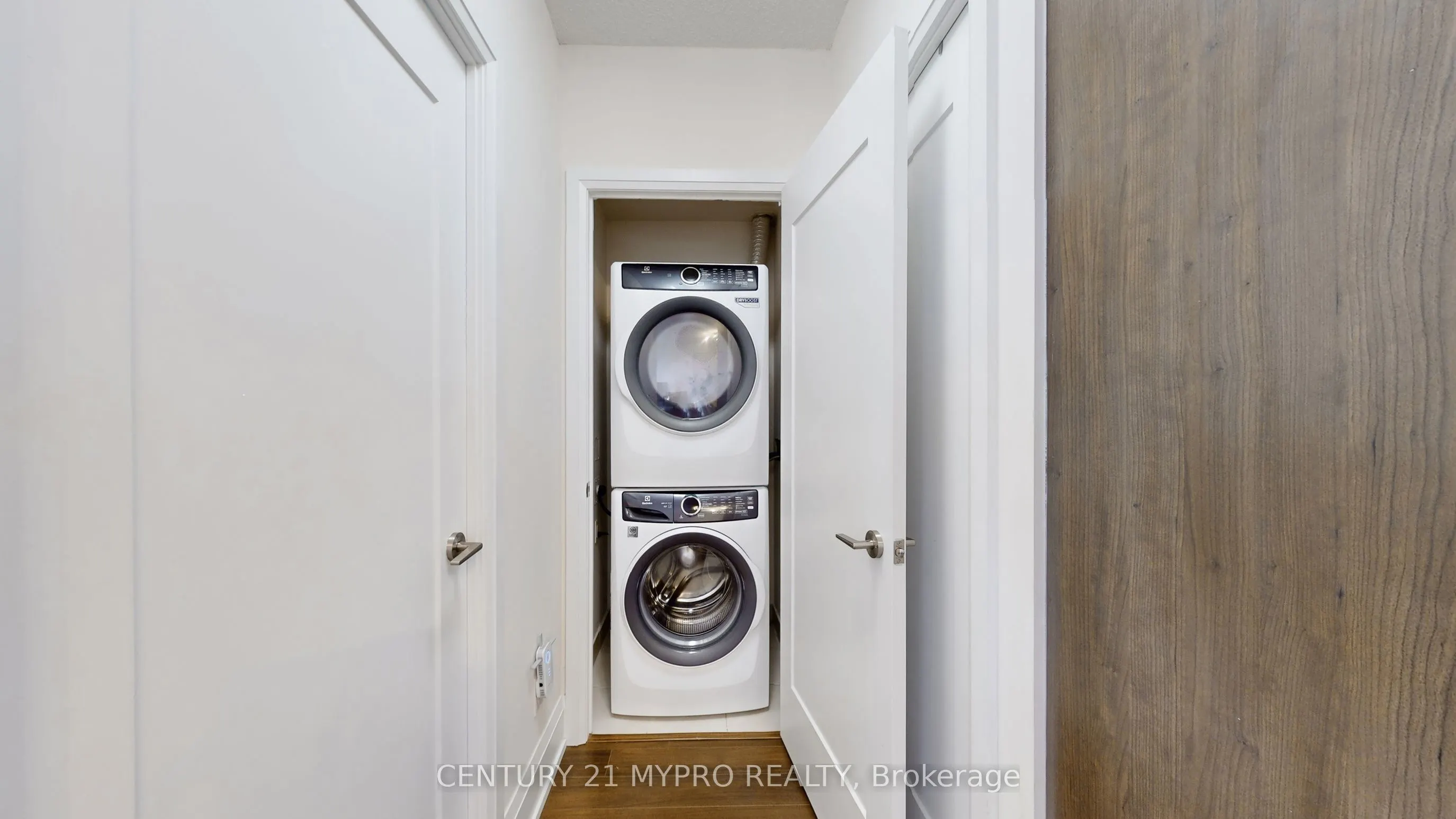 120 Harrison Garden Boulevard, #633