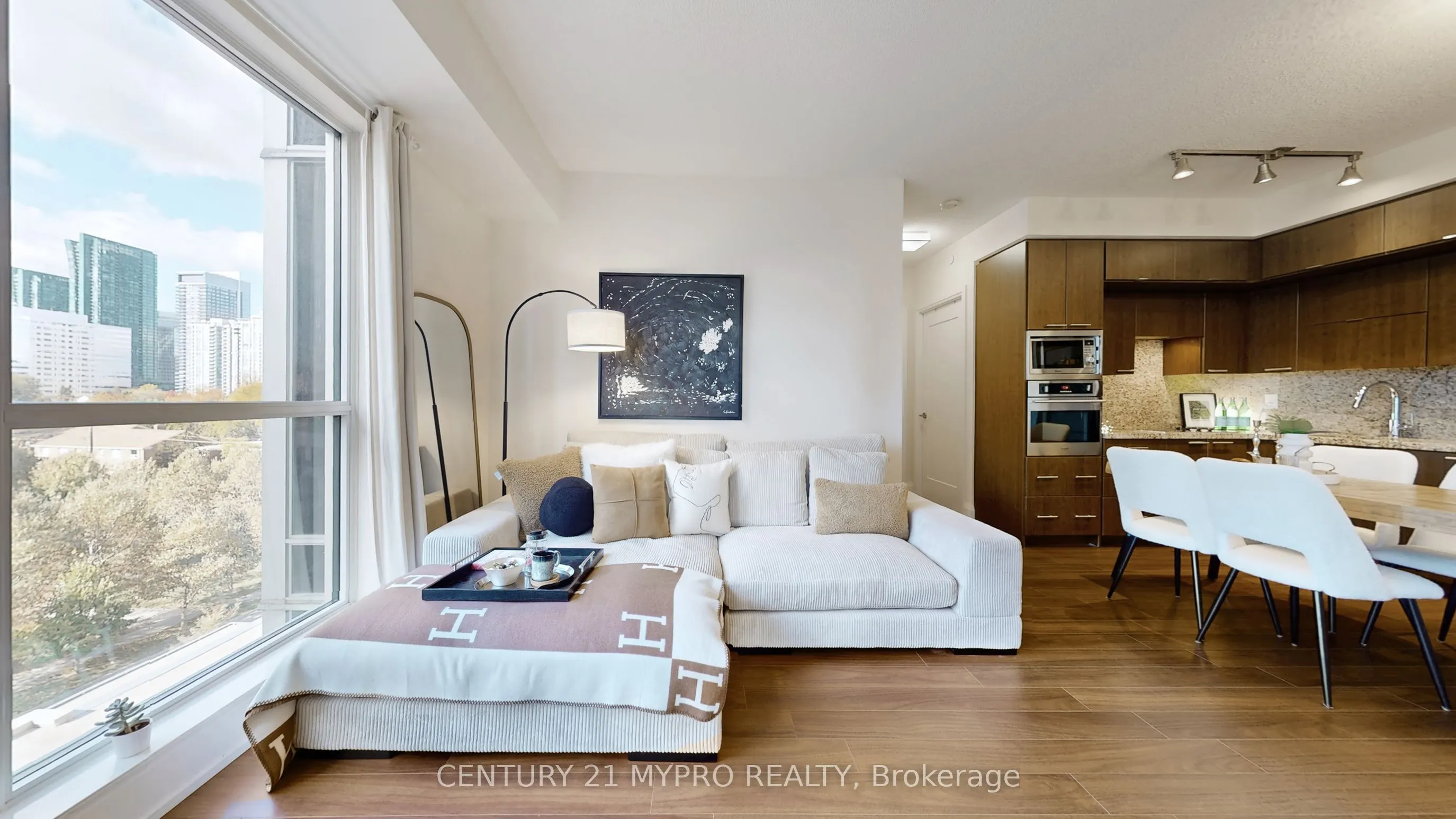 120 Harrison Garden Boulevard, #633