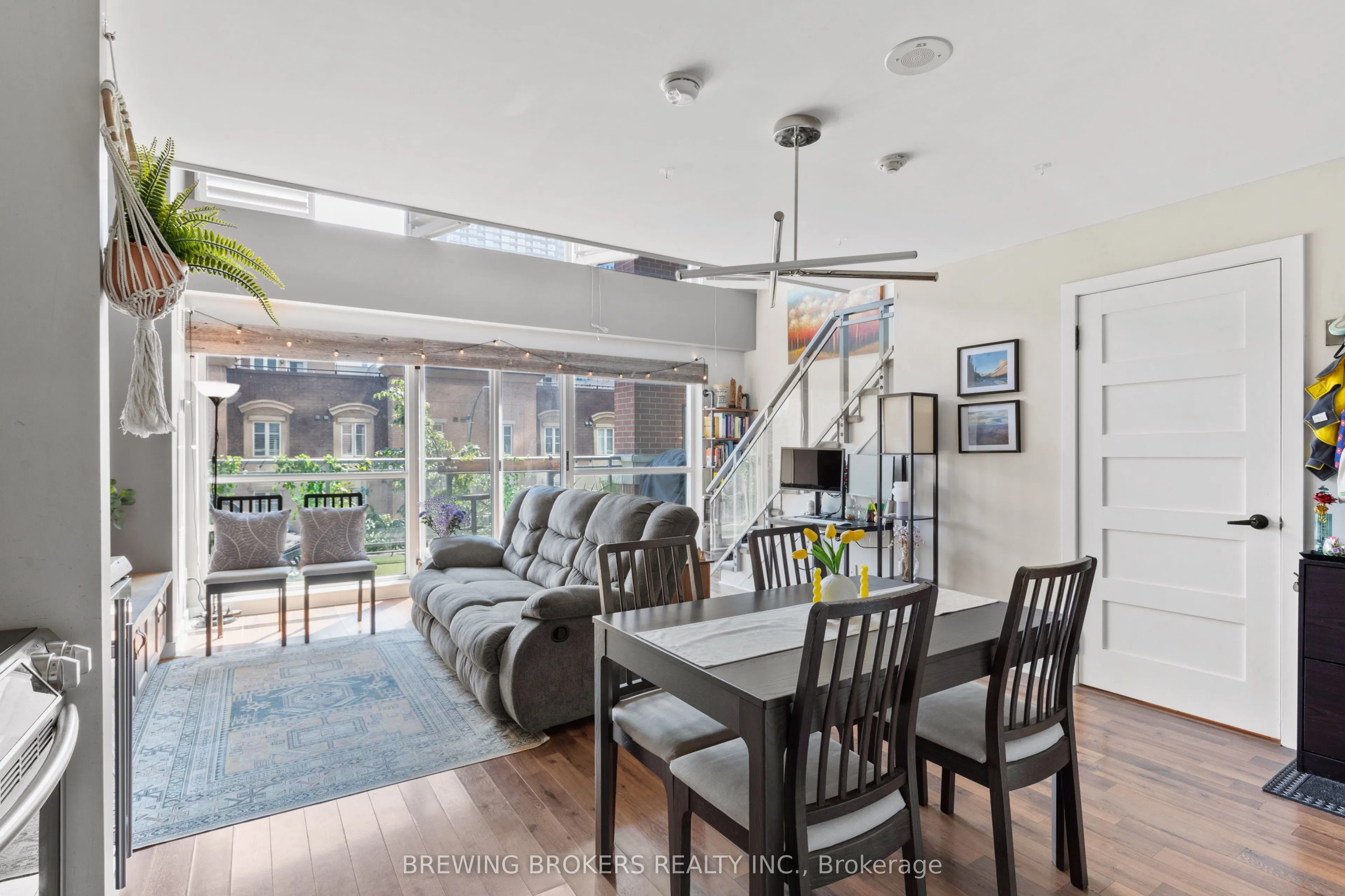 80 Western Battery Road, #210