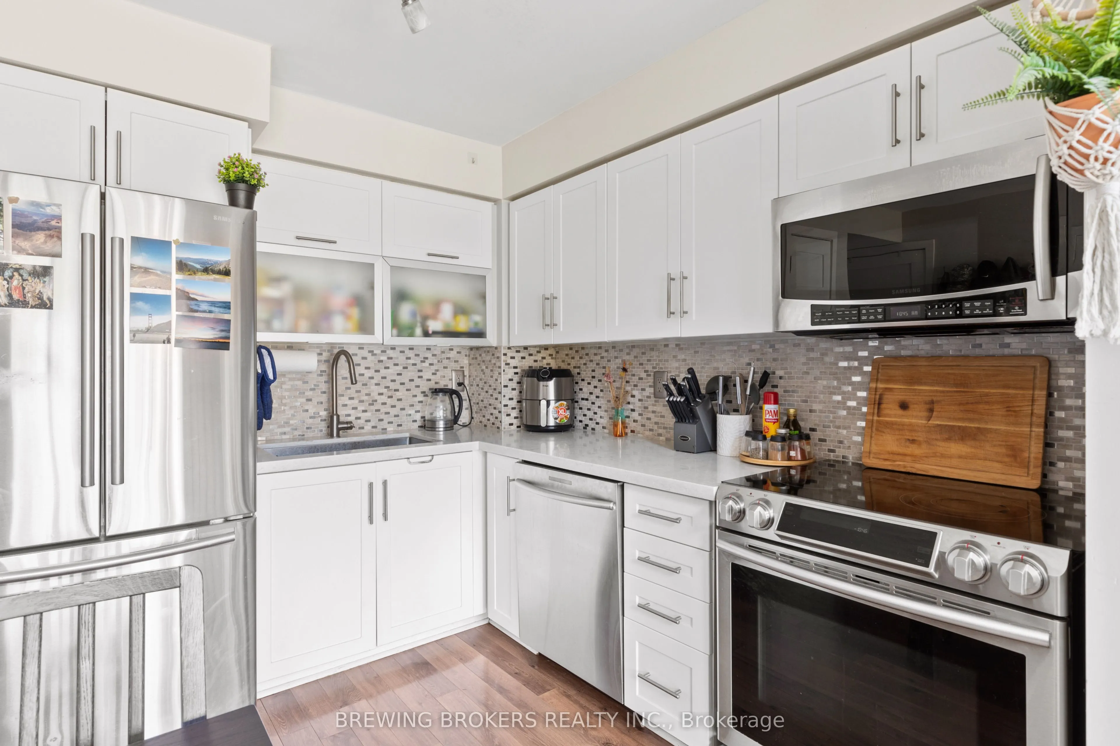 80 Western Battery Road, #210