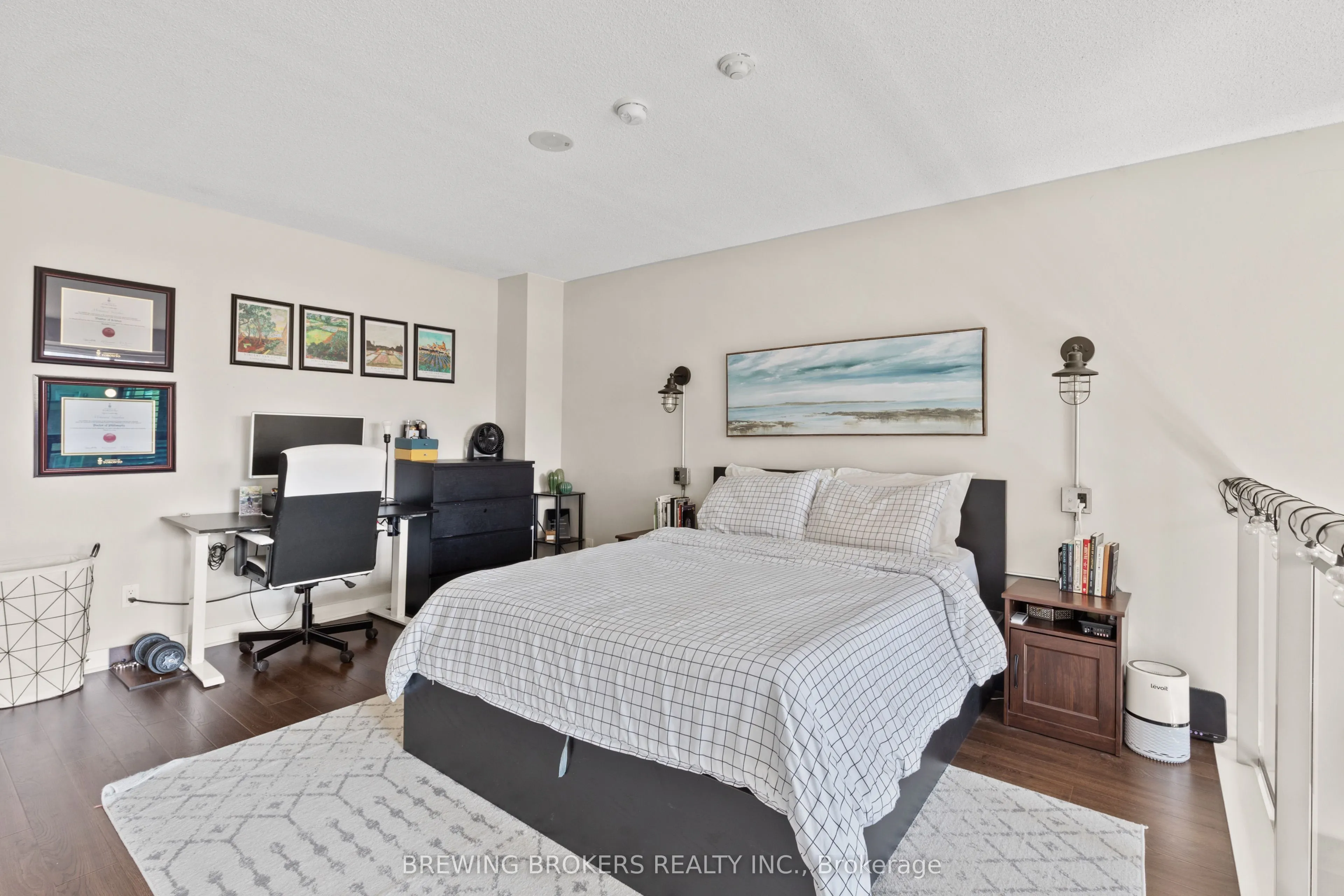 80 Western Battery Road, #210