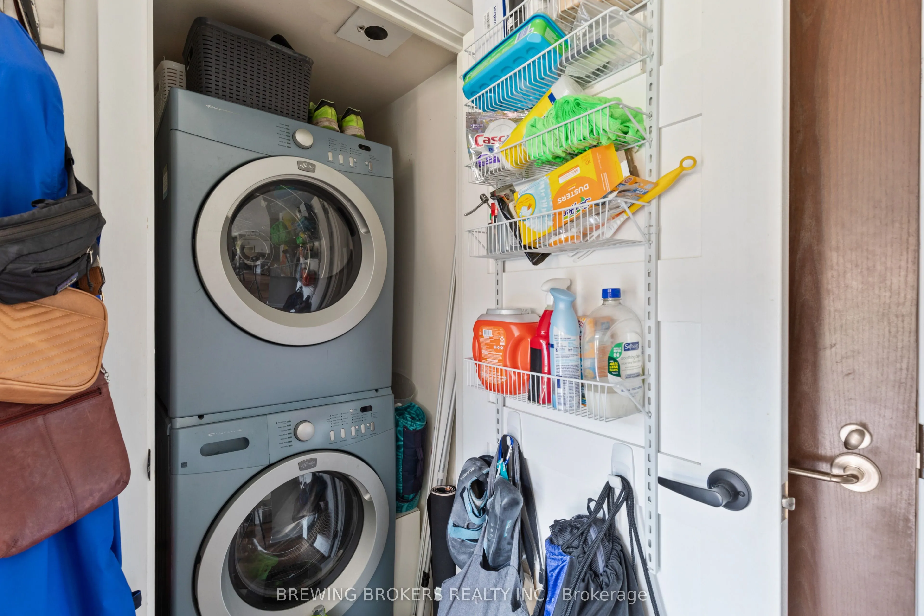 80 Western Battery Road, #210