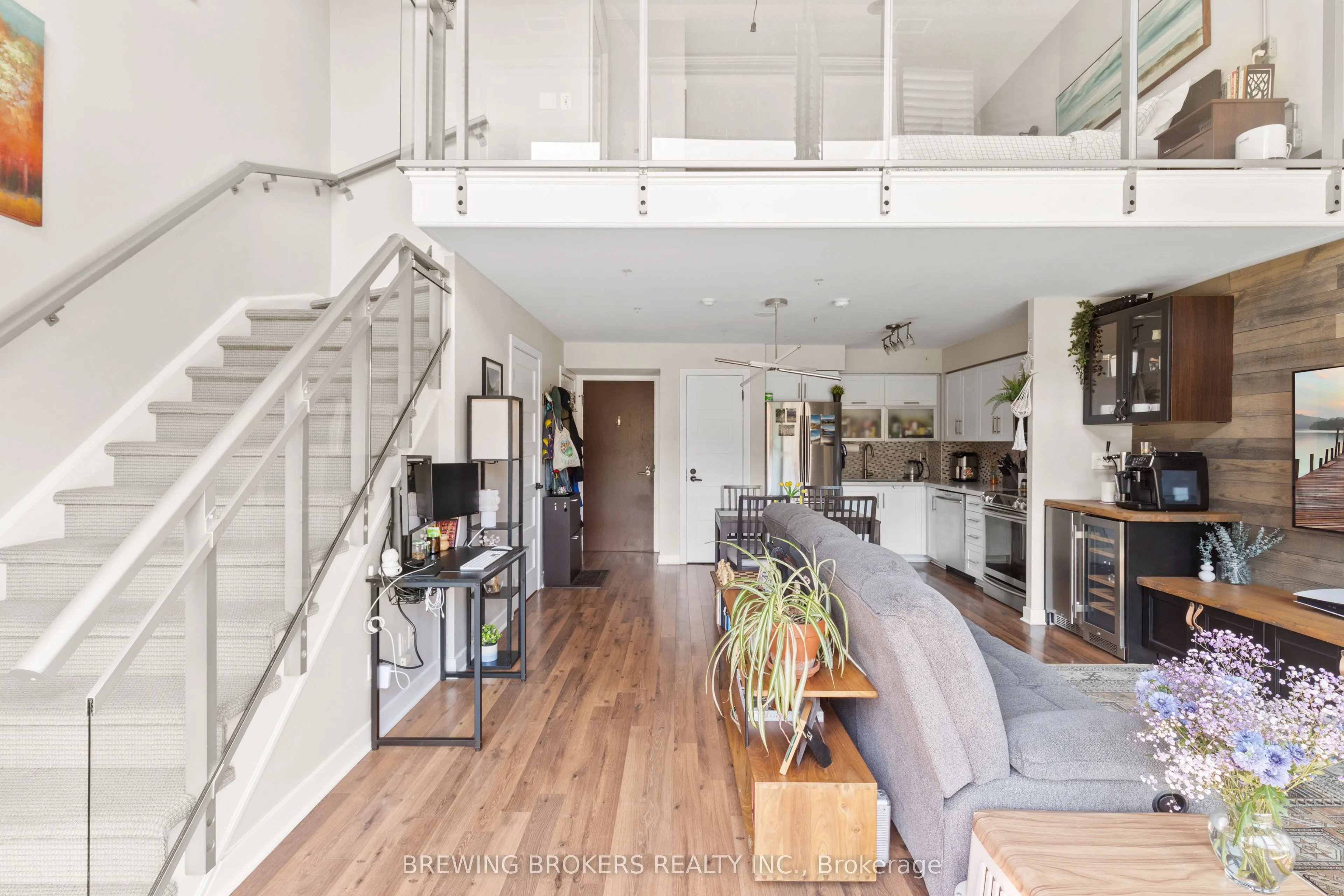 80 Western Battery Road, #210