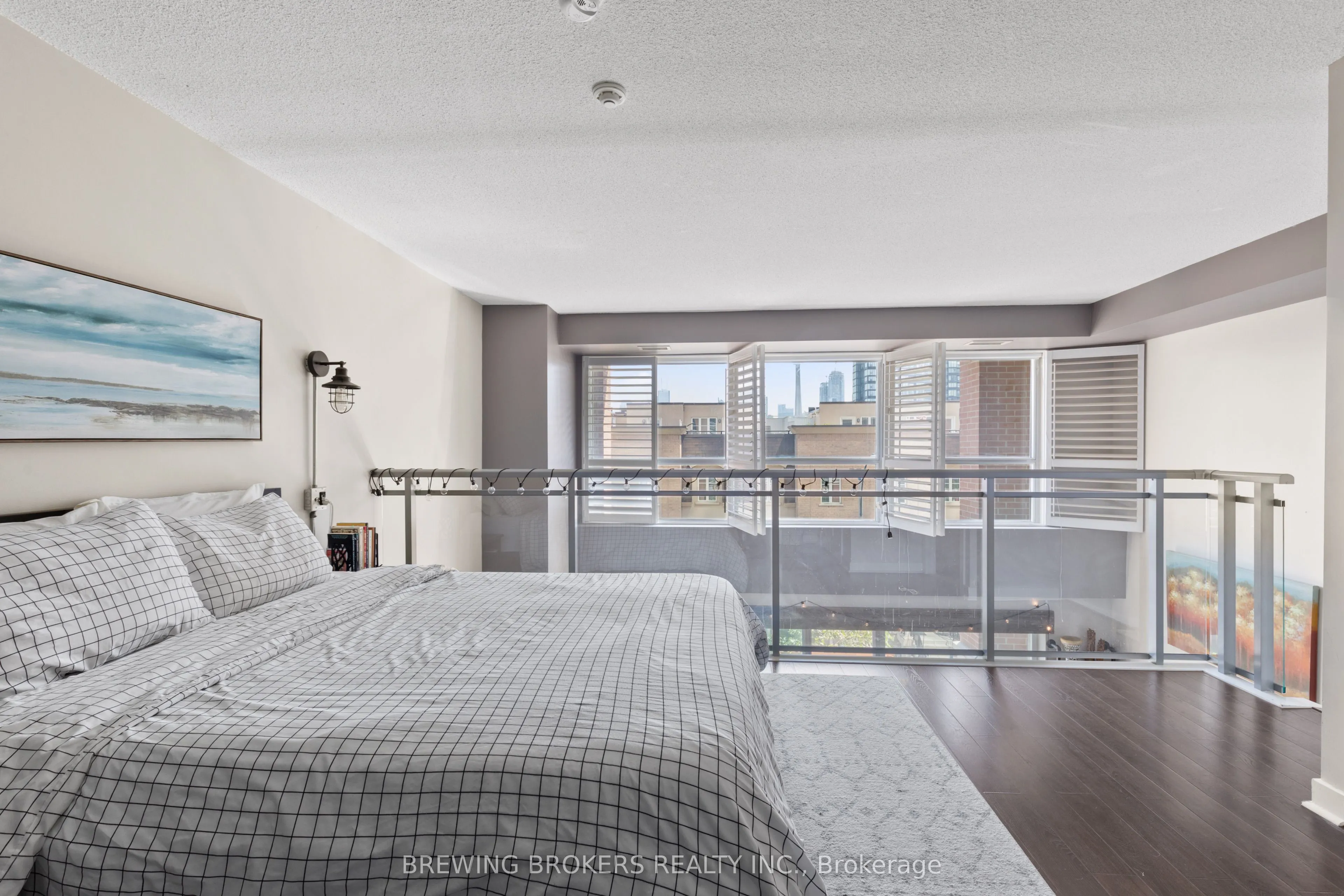 80 Western Battery Road, #210